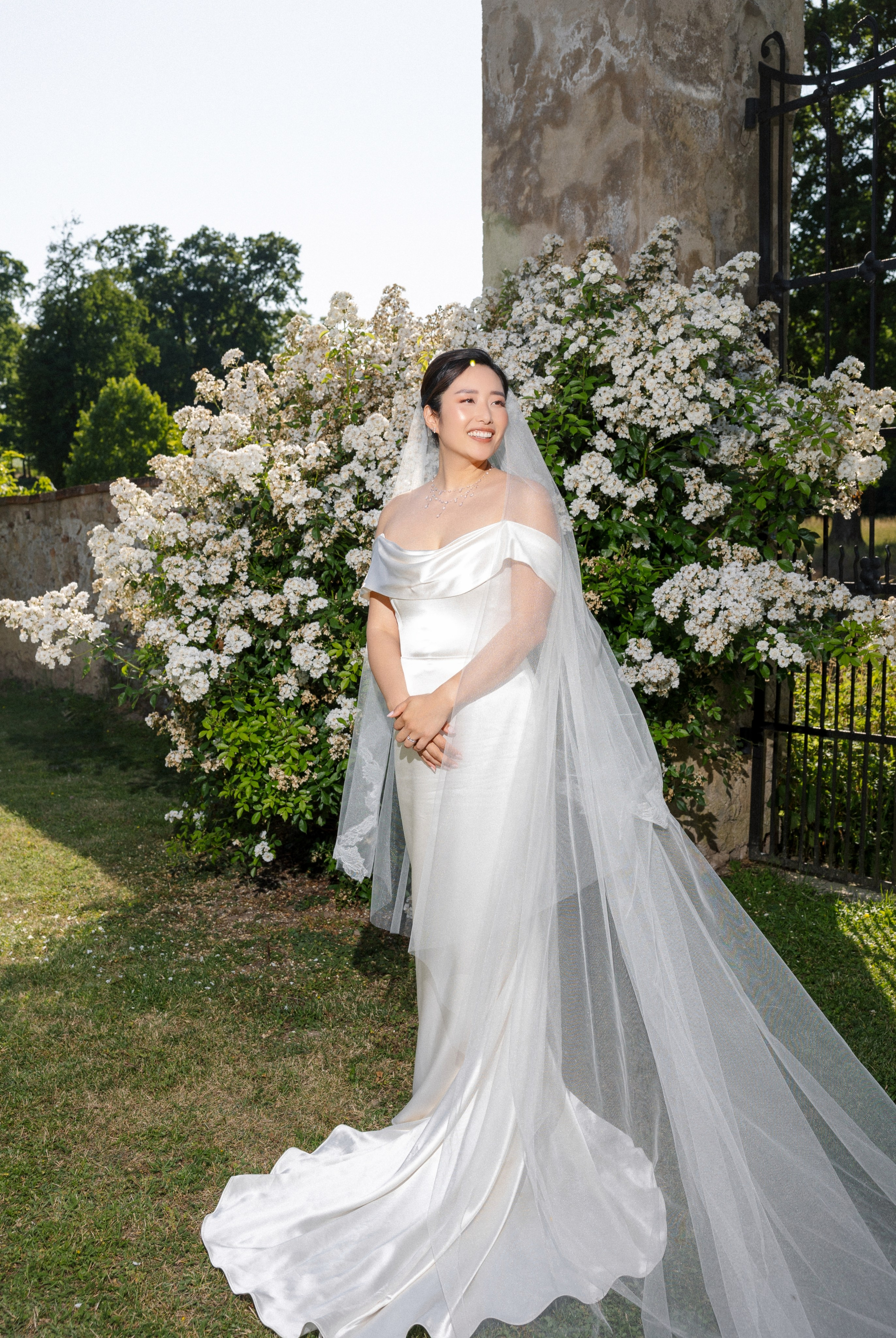 Susan & George · Wedding at Schloss Walpersdorf. Raw Studio: Capturing Elegant weddings accross Europe