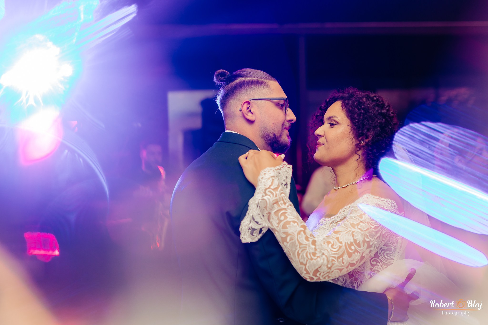 Veronica & Sebastian. Robert Blaj - Fotograf Nuntă Iași