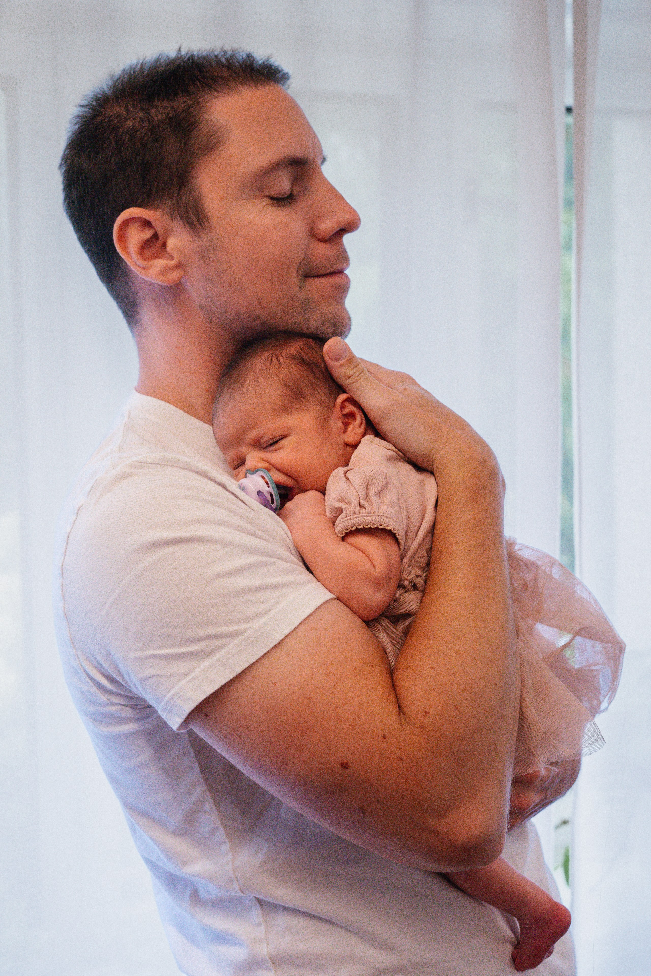 Těhotenství / Newborn. Jana Holubová | Wedding, Couple & Family Photographer in Prague