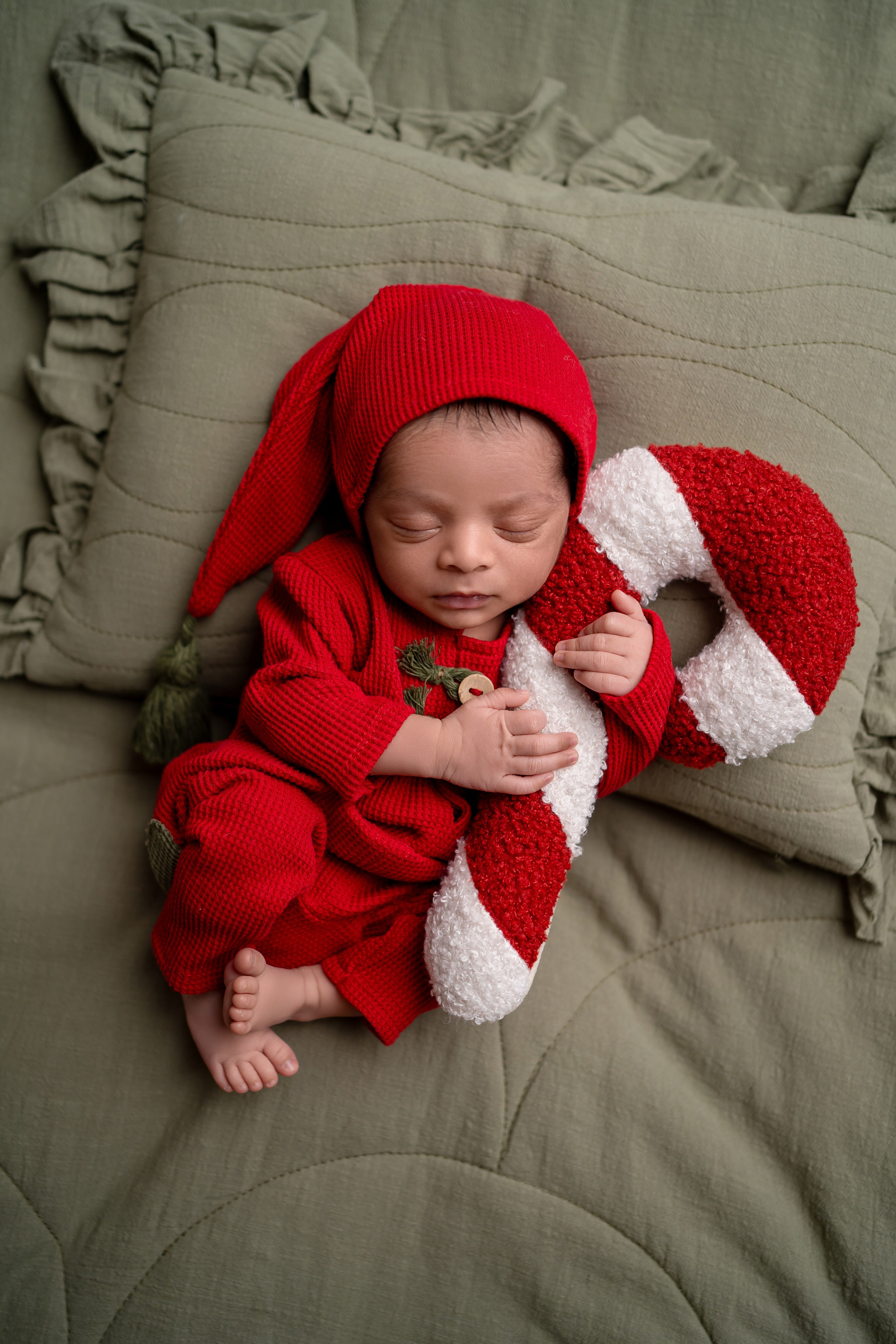 Neugeborenenfotos in Berlin – Studio oder bei Ihnen zu Hause