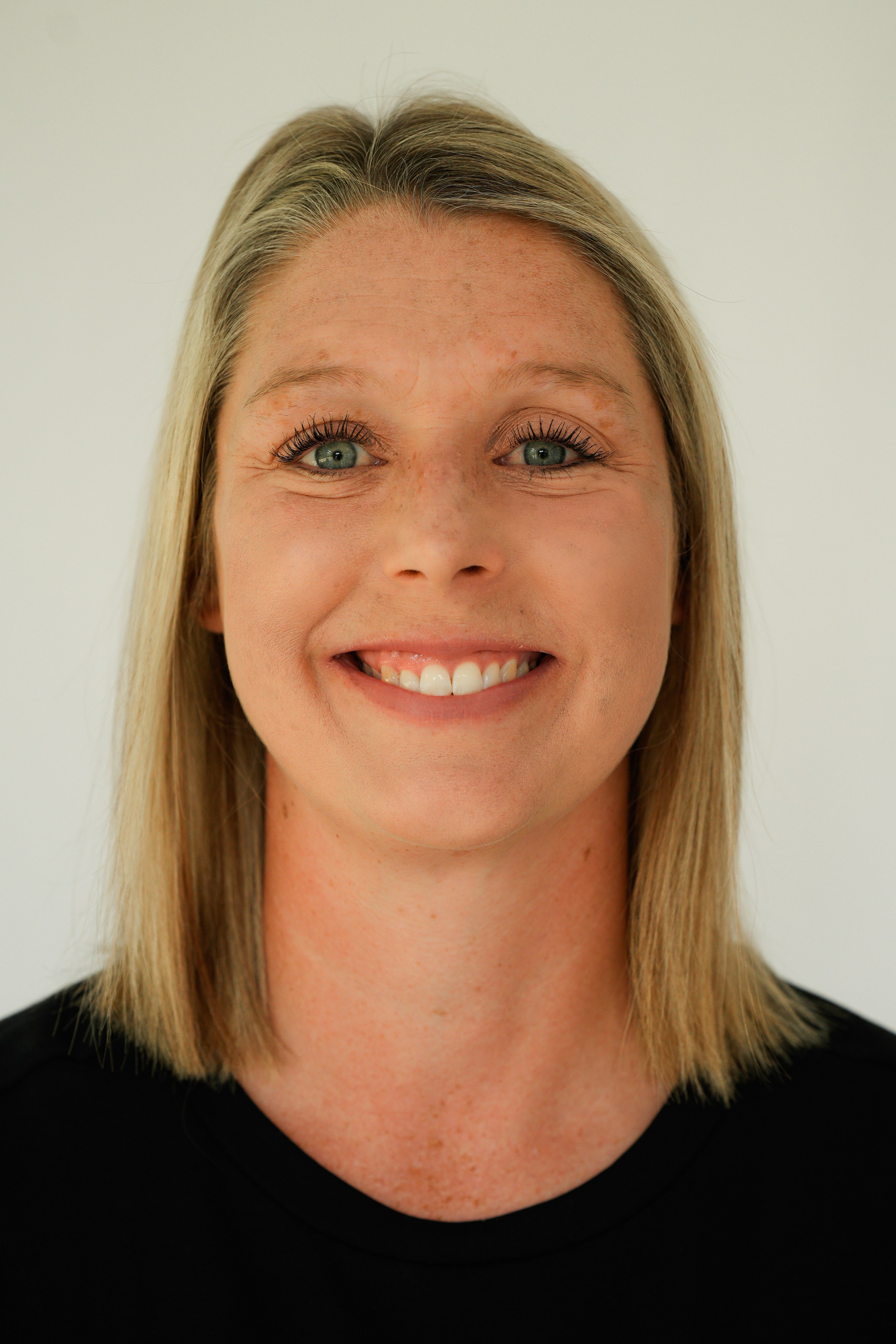 Carly. Creative Family, Brand, Boudoir and Wedding Photographer in Solihull & Birmingham Irina Zoteeva