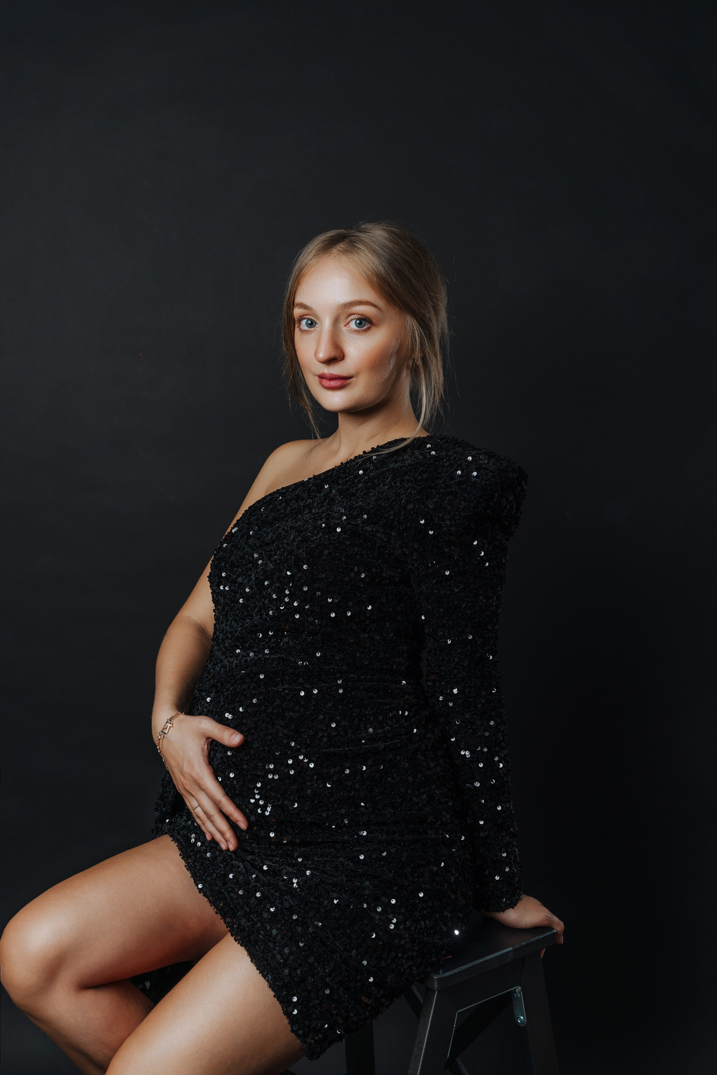maternity photo shoot in London, stylish maternity photo shoot, стильная фотосессия для беременной, фотосессия беременности в Лондоне, беременная фотосессия в Лондоне