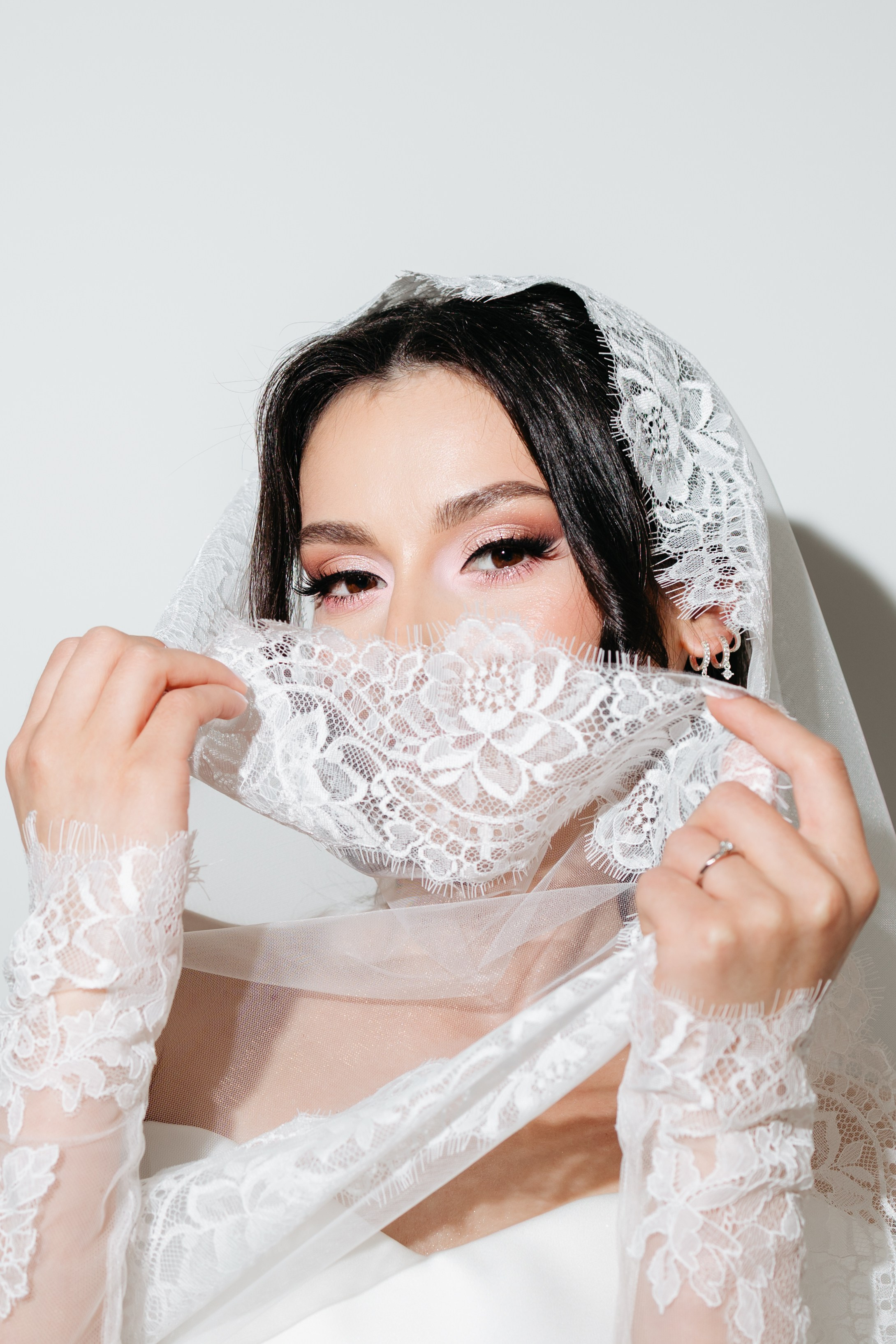 PORTFOLIO. Wedding Photographer Editorial Storytelling Cluj, Romania & Europe|Lore Photography