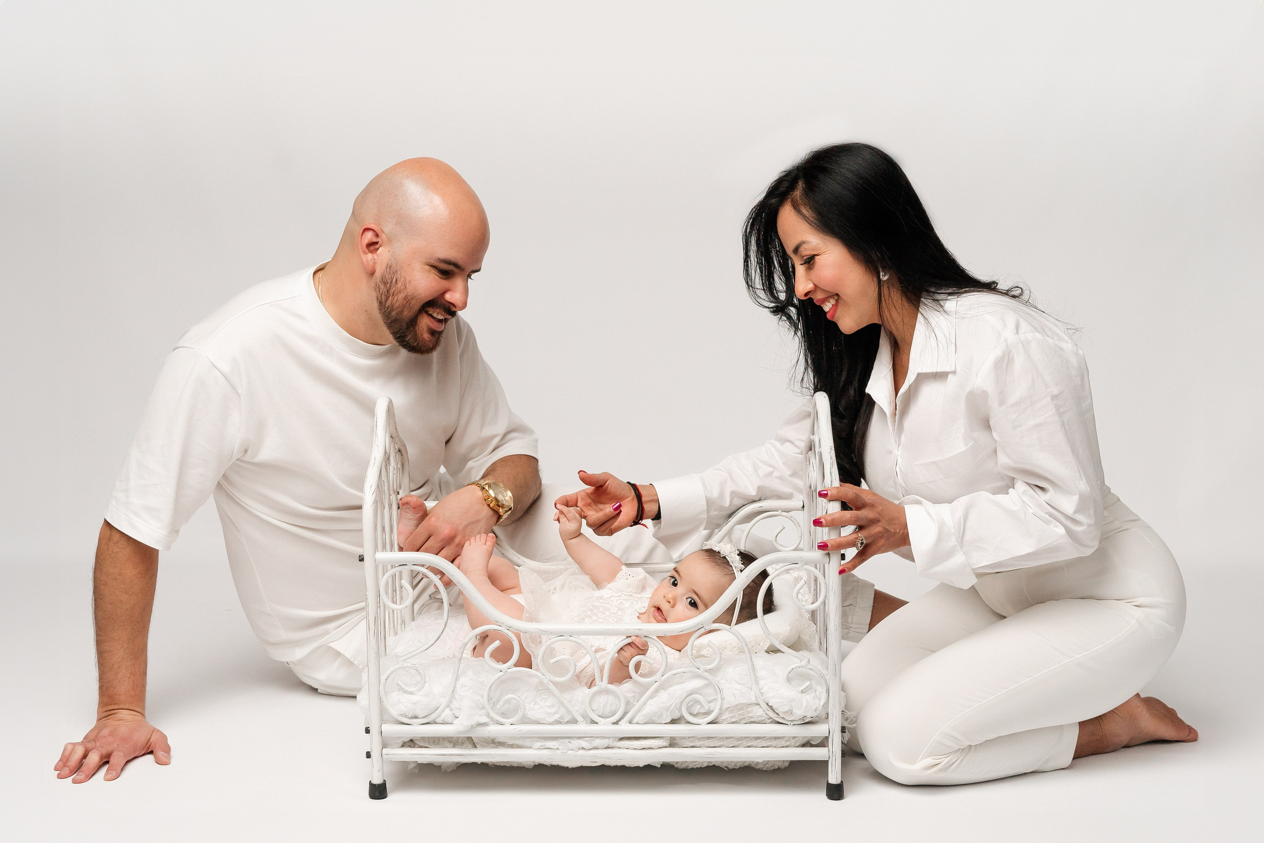 A studio milestone session for 5 months old baby Alejandra and her beautiful family❤️. Newborn and family photographer. Hills District. Sydney