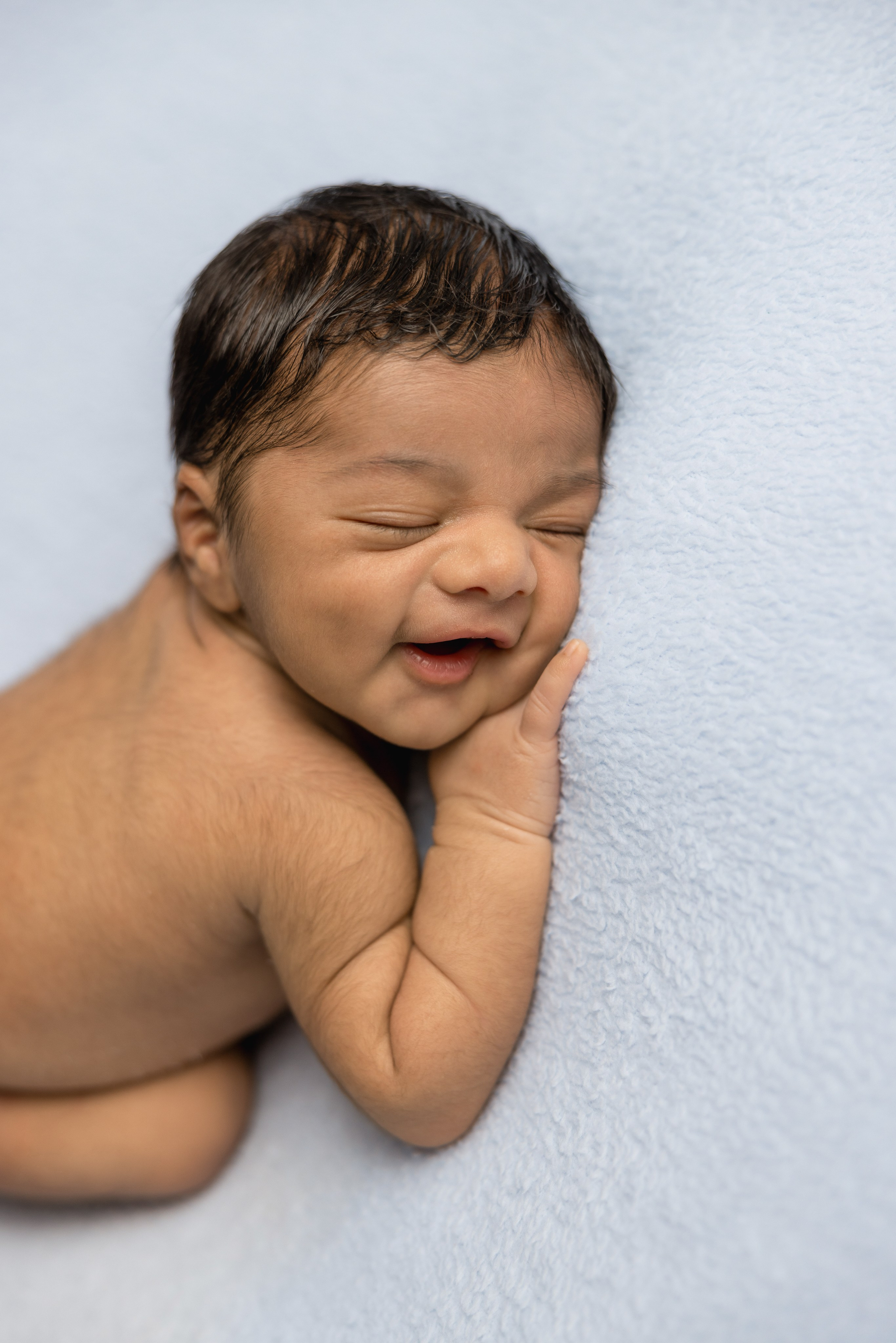 Newbornshooting in Pforzheim und Umgebung. Neugeborenenfotografie Pforzheim Katharina Jozic