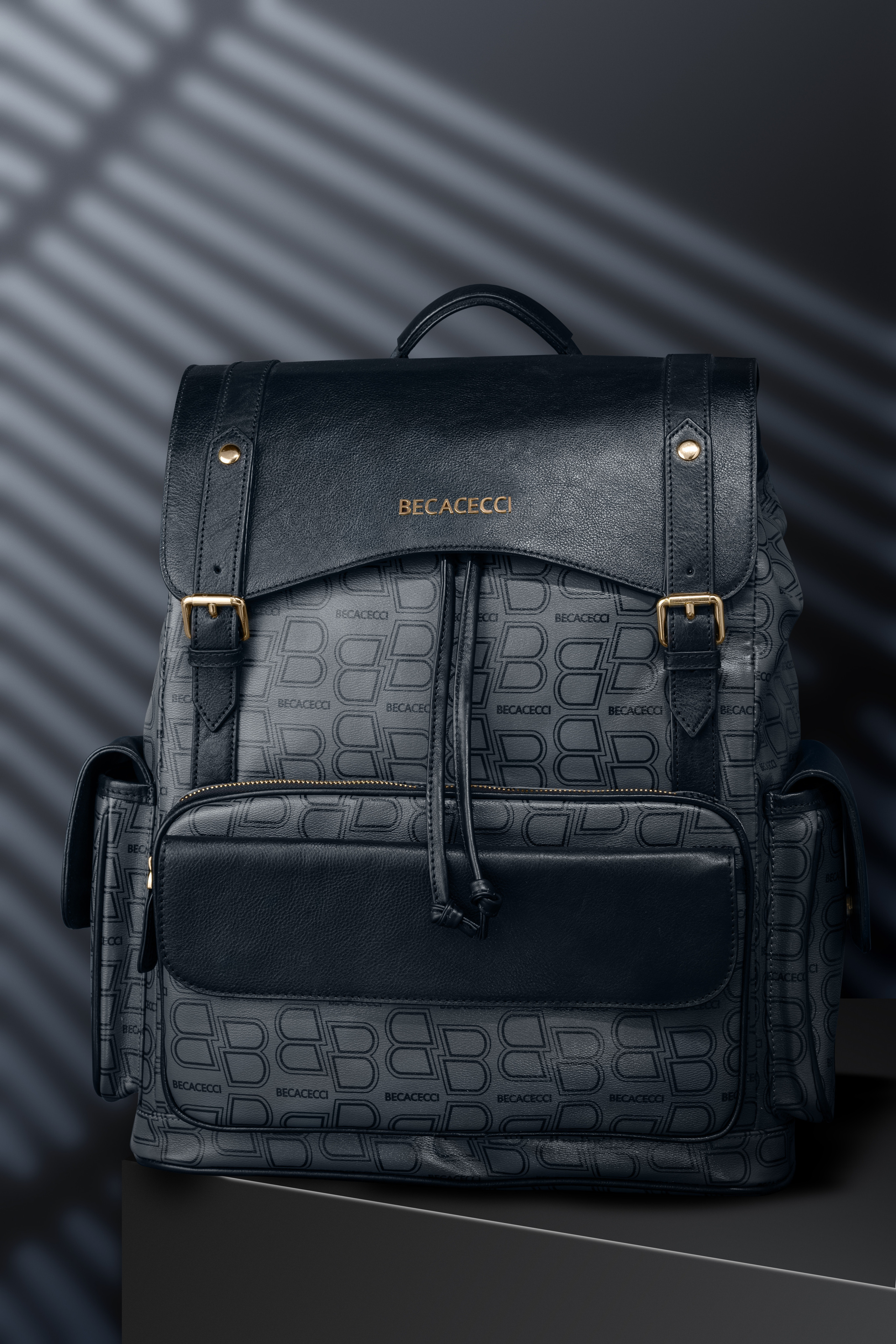 Bag product images that highlight the versatile nature of the product."