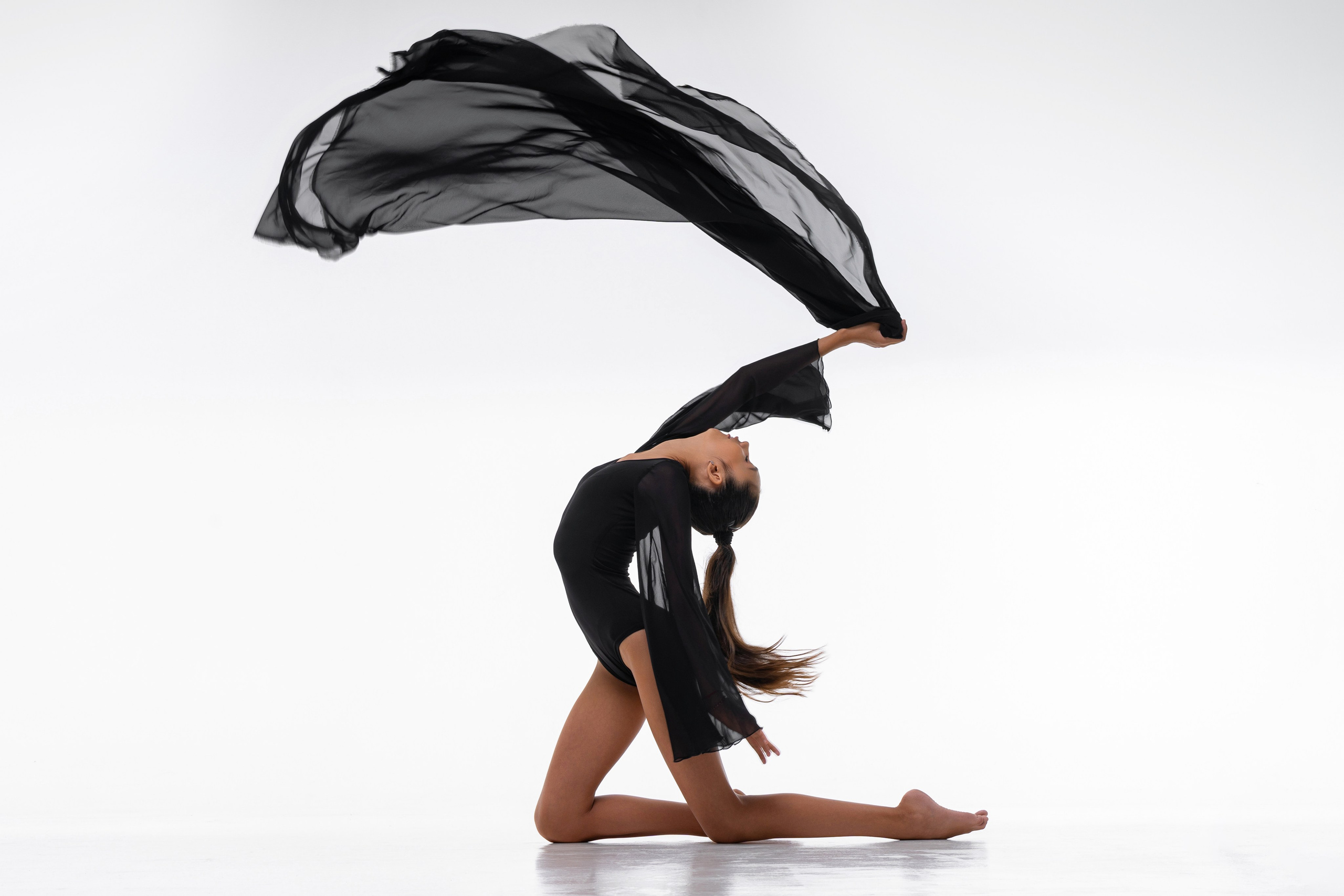 Kamilla Khasanova — gymnastics, ballet and dance photographer in Dubai, UAE