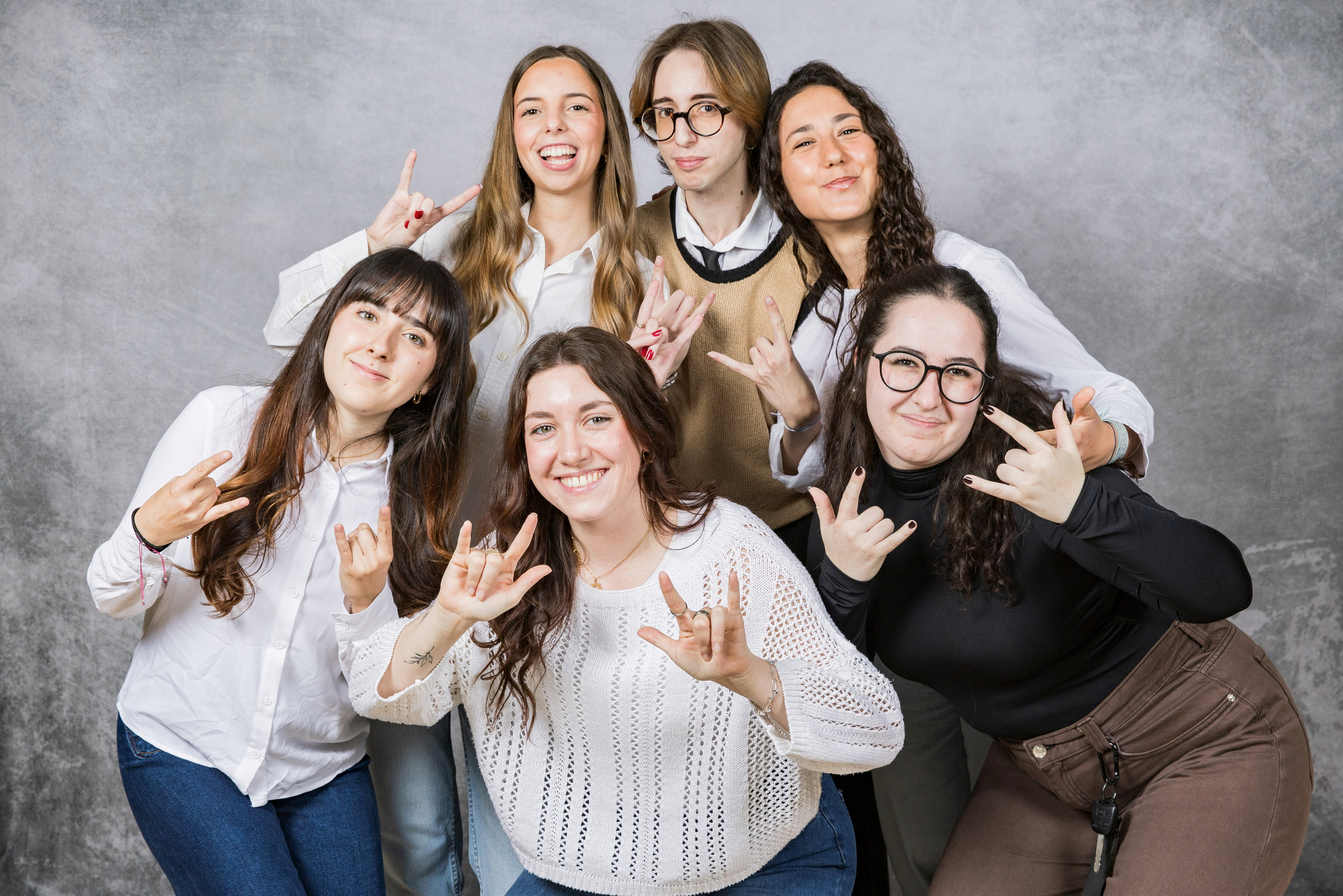 Reserva fotografía de graduación. Rainbox Estudio de Fotografía