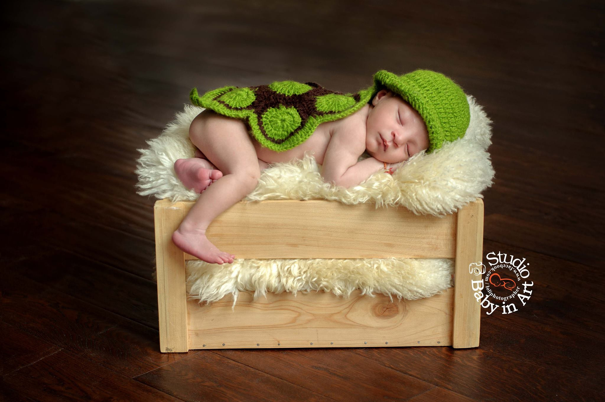 Newborn, Baby, Maternity and Family Photographer Nairobi Mombasa Kenya