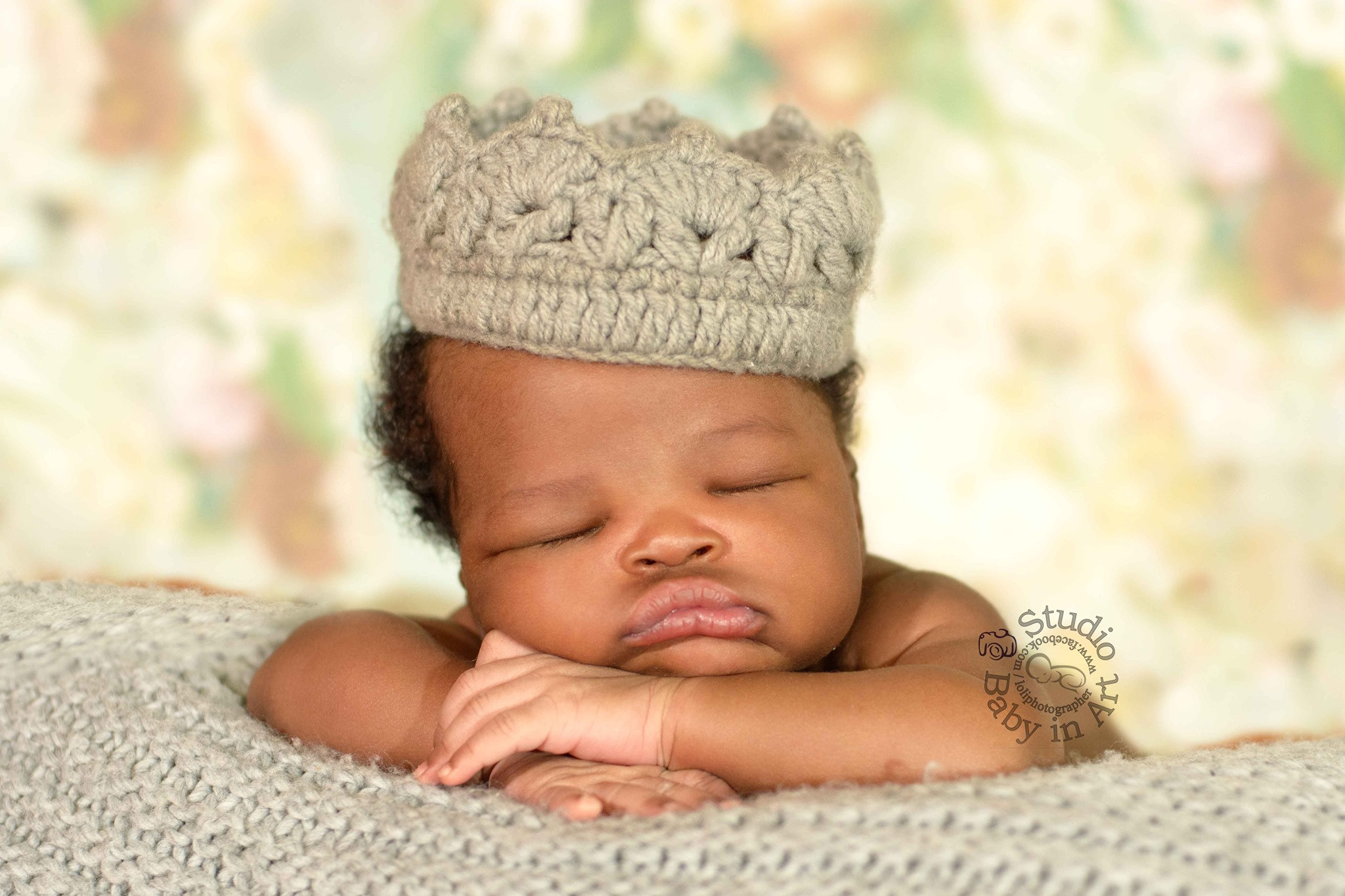 Newborn, Baby, Maternity and Family Photographer Nairobi Mombasa Kenya