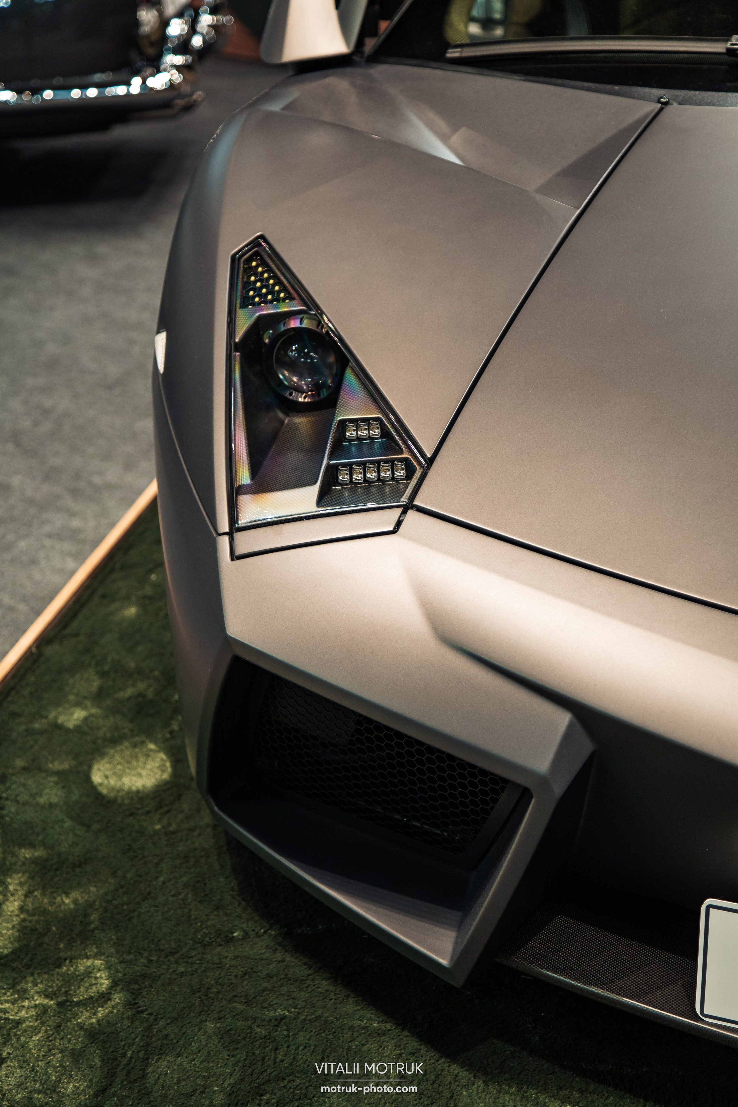 Retromobile 2023. Photographe de voitures à Paris — Vitalii Motruk