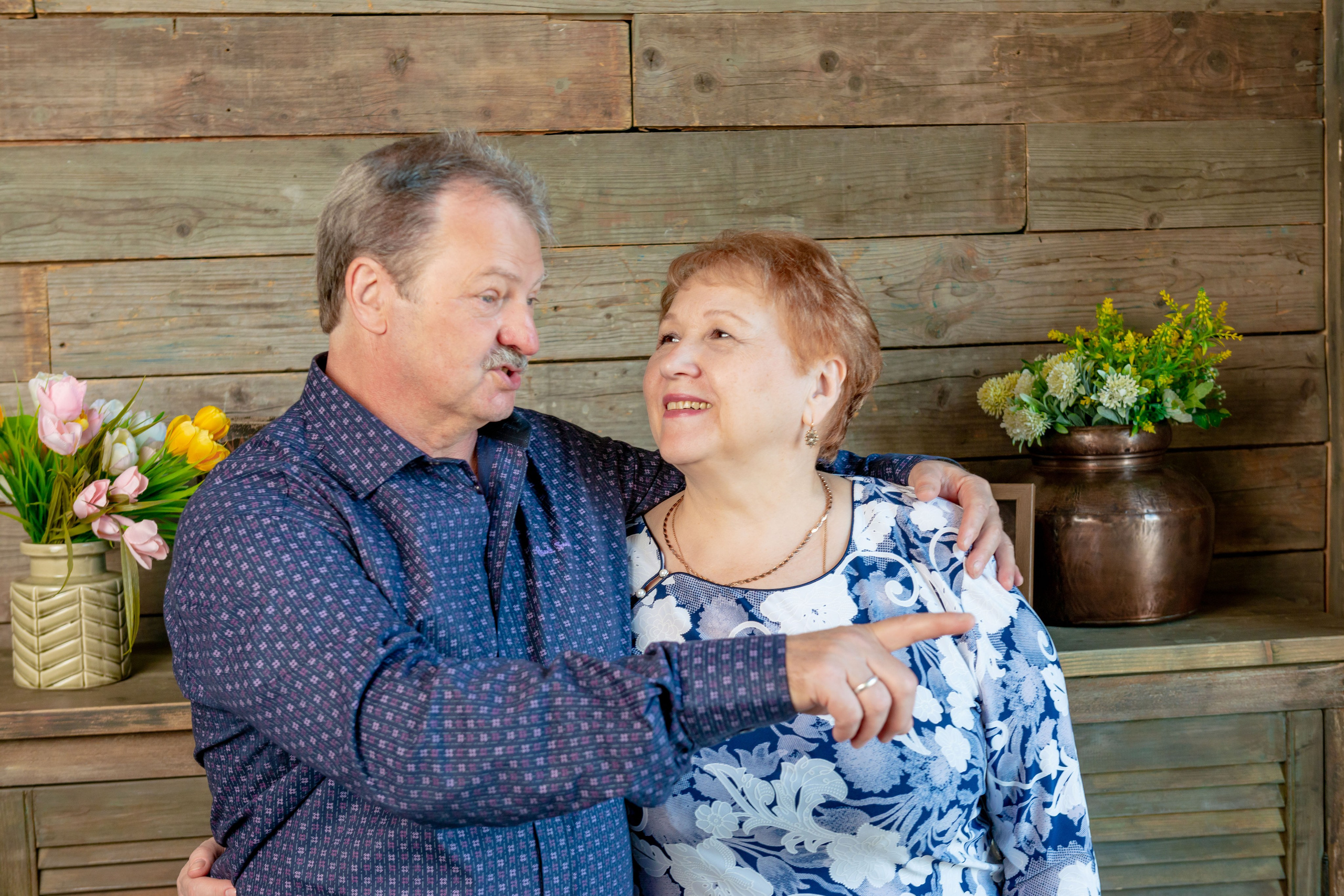 Photosession of a married couple in the studio. FOTÓGRAFO MÉXICO QUINTANA ROO