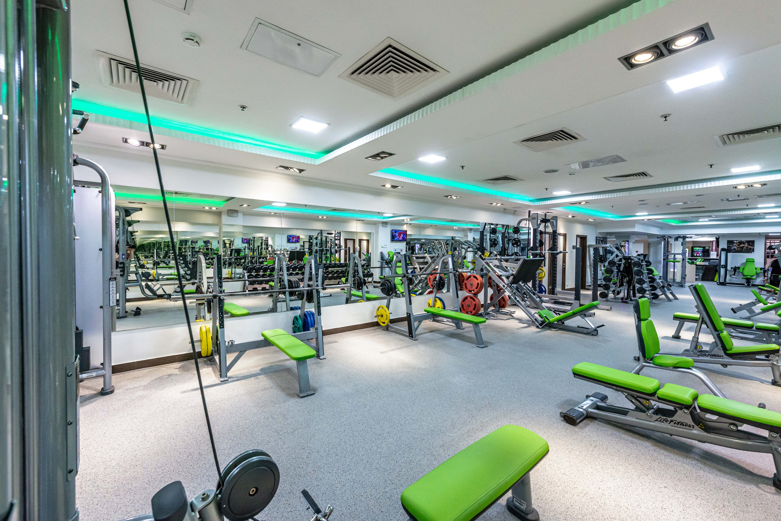 Фитнес-клуб X-Fit Чистые пруды. ФОТОГРАФ МЕКСИКА КИНТАНА-РОО