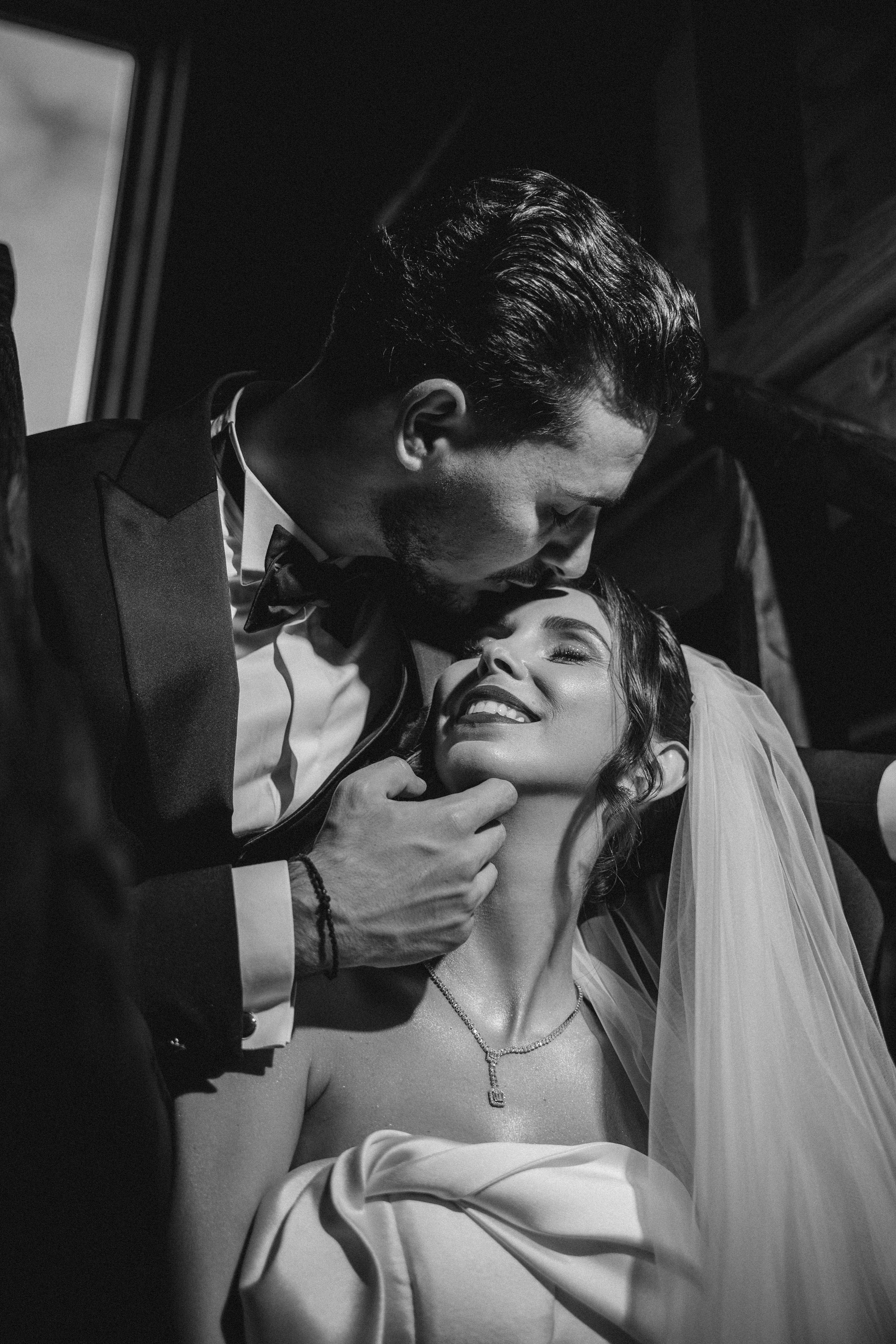 Anca și Dragoș, un moment de apropiere surprins în locația de la munte.