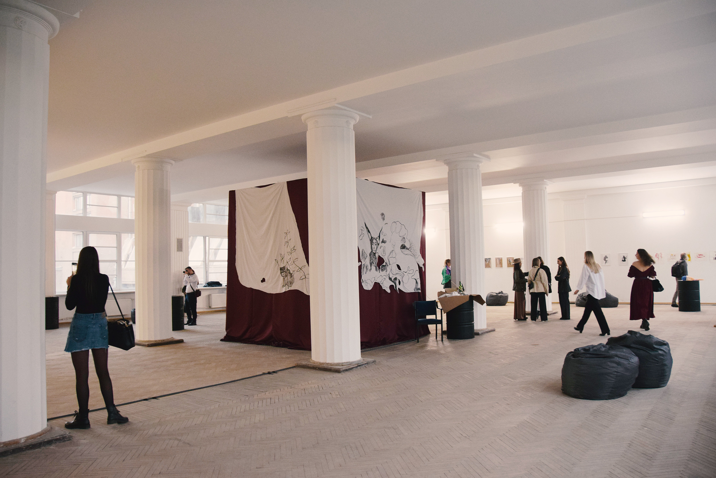 SOLO SHOW. Artist Masha Neverova