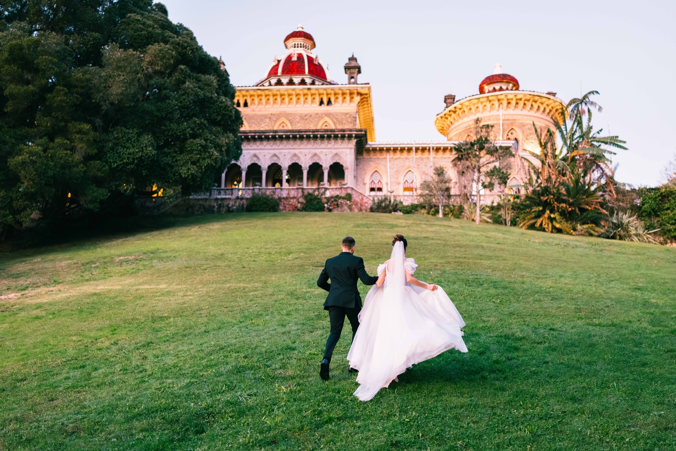 Irina & Max Elopment Sintra. Filmes e Fotografia Cinematográfica de Casamento em Portugal | Ricardo & Mary Pictures