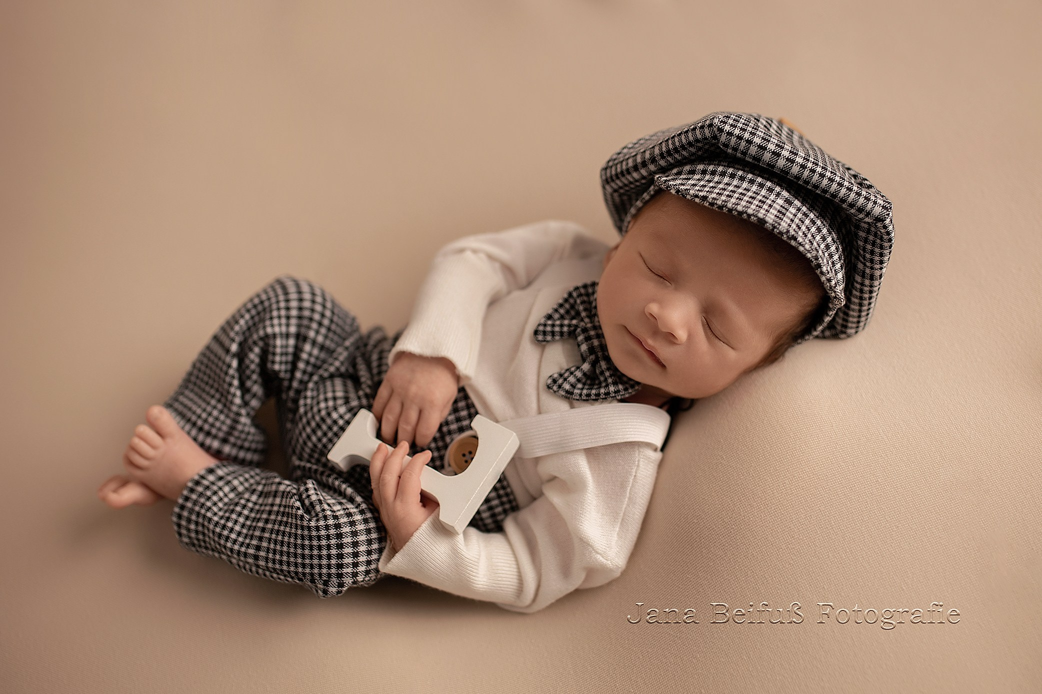 Neugeborenenshooting Weißenhorn, Baby Shooting Weißenhorn, Babyshooting, Babyfotograf Weißenhorn, Neugeborenenshooting Ulm, Babyfotograf Ulm, Babyfotograf Senden, Babyfotograf Neu-Ulm, Jana Beifuß Fotografie, Familienfotos, Liebe, Geduld, Neugeborenenfotos weissenhorn, Pfaffenhofen a. d. Roth, Gaumenspalte, Gaumenlippenspalte