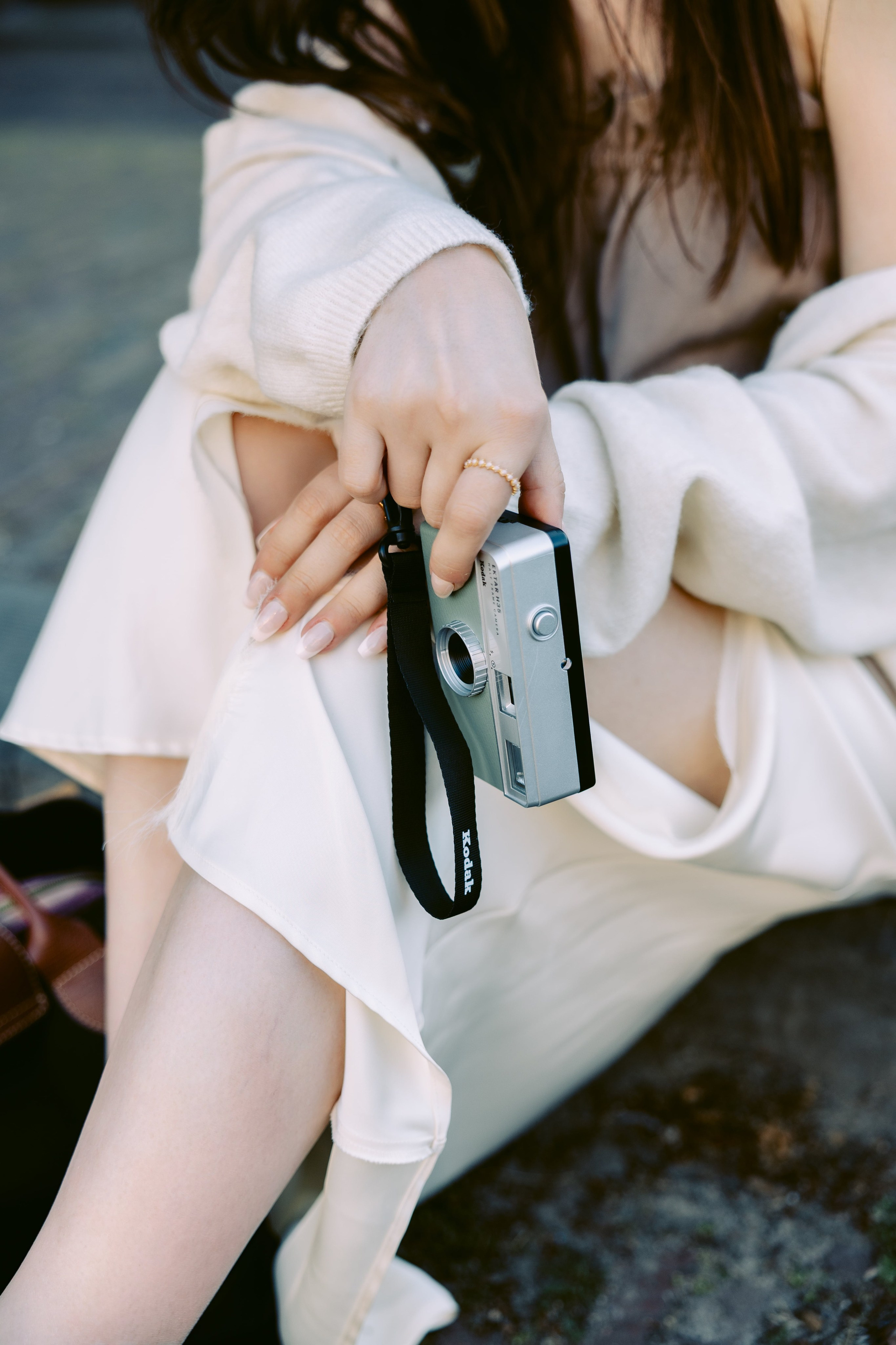 A calm summer portrait session — soft light, pastel tones, and peaceful mood. Romantic & Soulful Photography by Natalia Olhova in Rotterdam