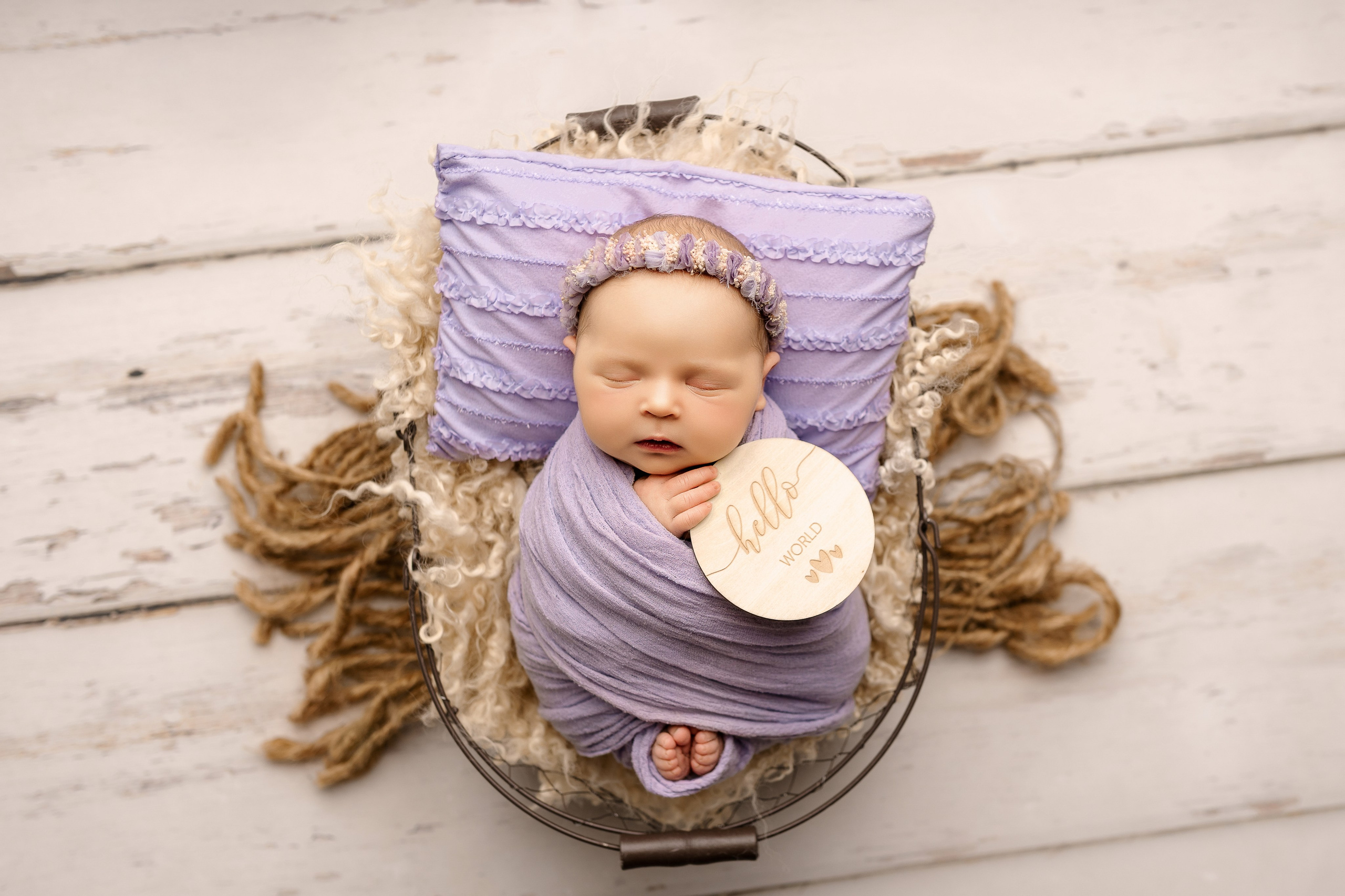 Esu Aleksandra naujagimių ir kudikių fotografė iš Vilniaus