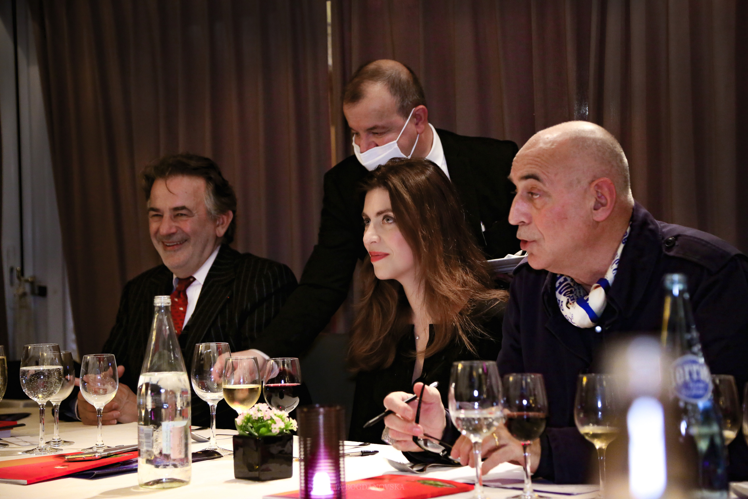 Journal du Parlement. Natalia Bogdanovska. Films et photographie corporate en France