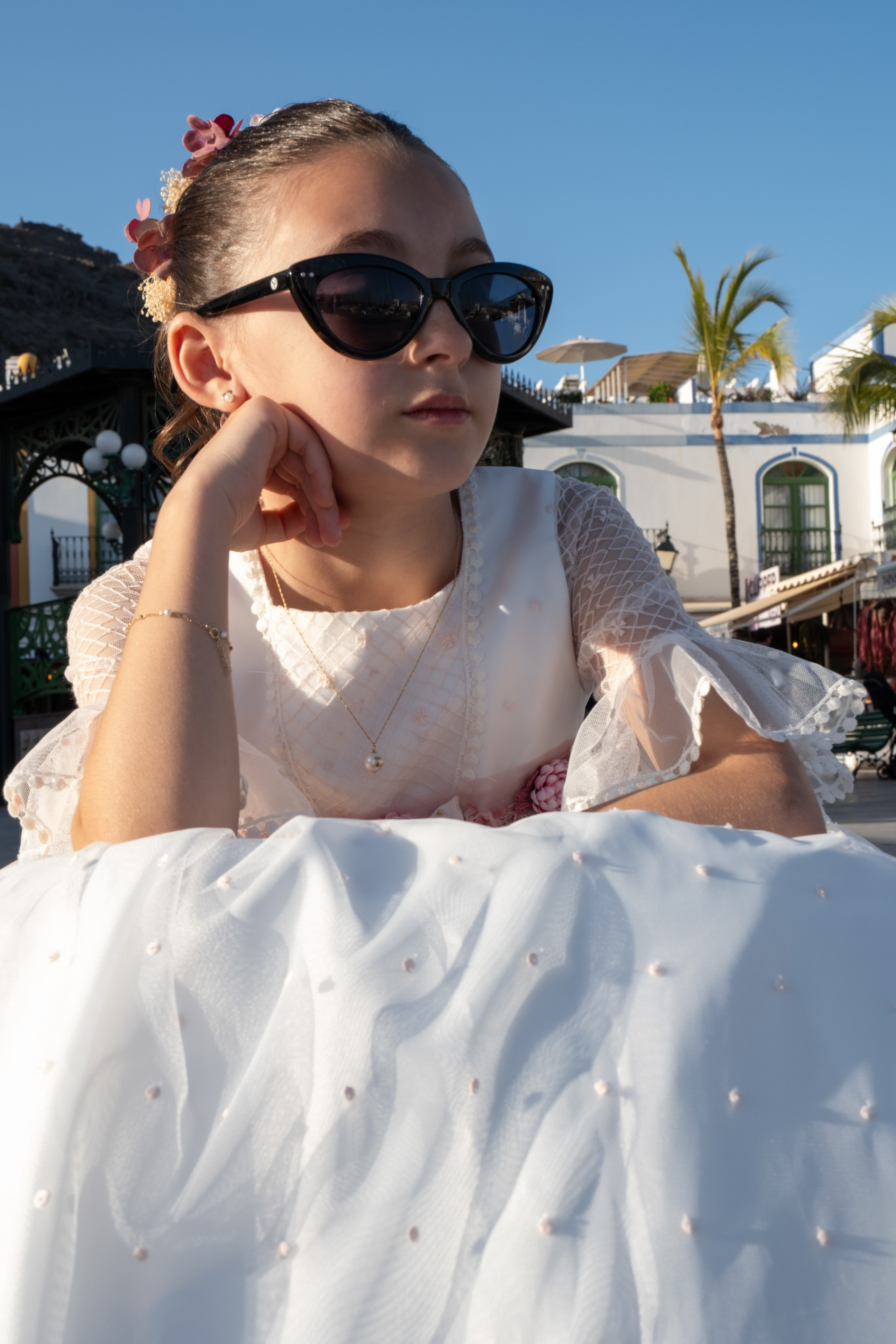 Fotografía espontánea de comunión en exteriores de Gran Canaria