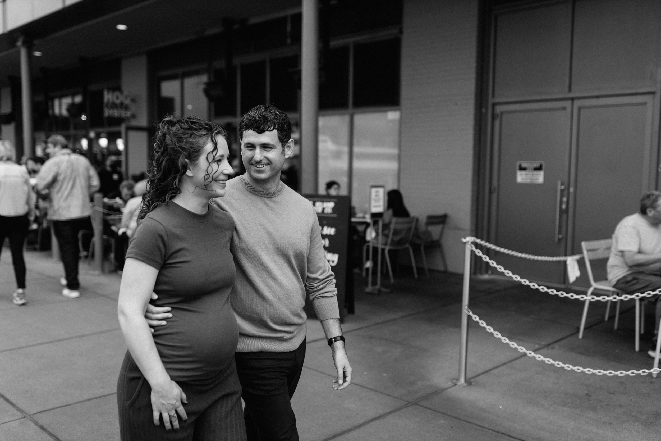 Pier 7 Maternity Photography San Francisco|Waterfront Pregnancy Photos. Maternity, newborn photographer in the Bay Area|Iryna Rakivnenko