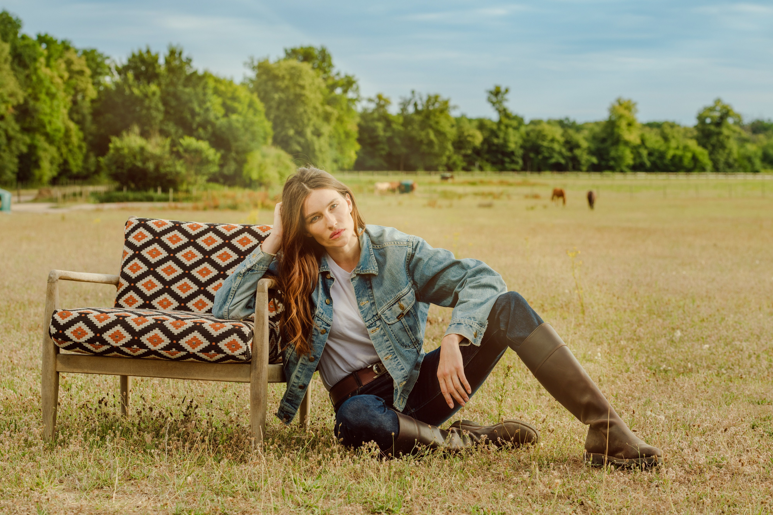 Cowgirl Spirit: An Equestrian Portrait Session in Chantilly