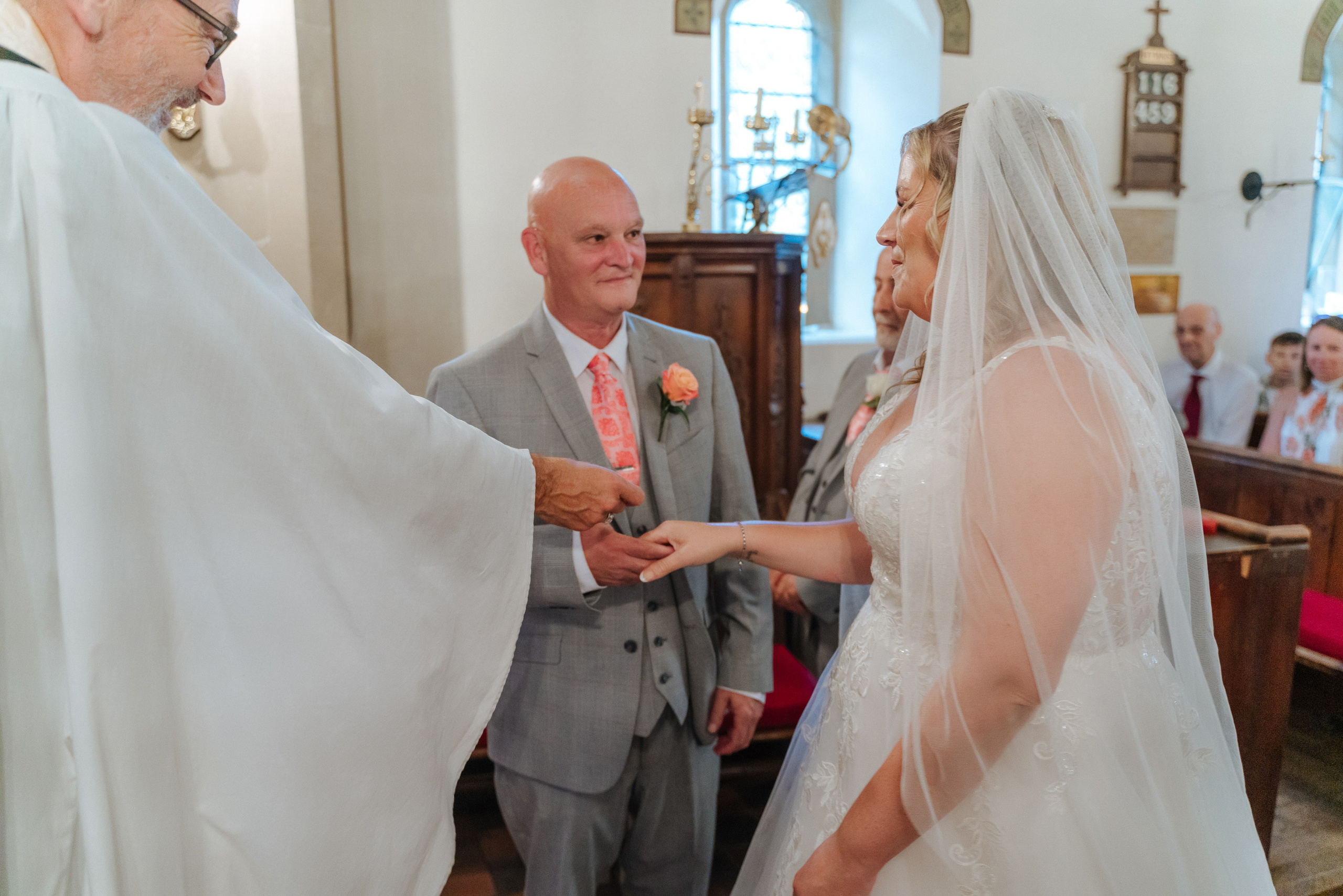 Wedding at Bird Hills Golf Centre. Photographer in England Ekaterina Romanova