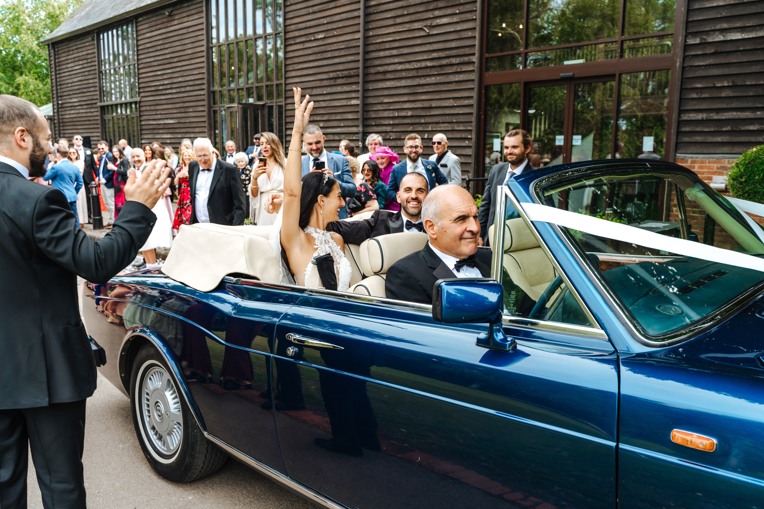 Wedding at Essendon Country Club. Photographer in England Ekaterina Romanova