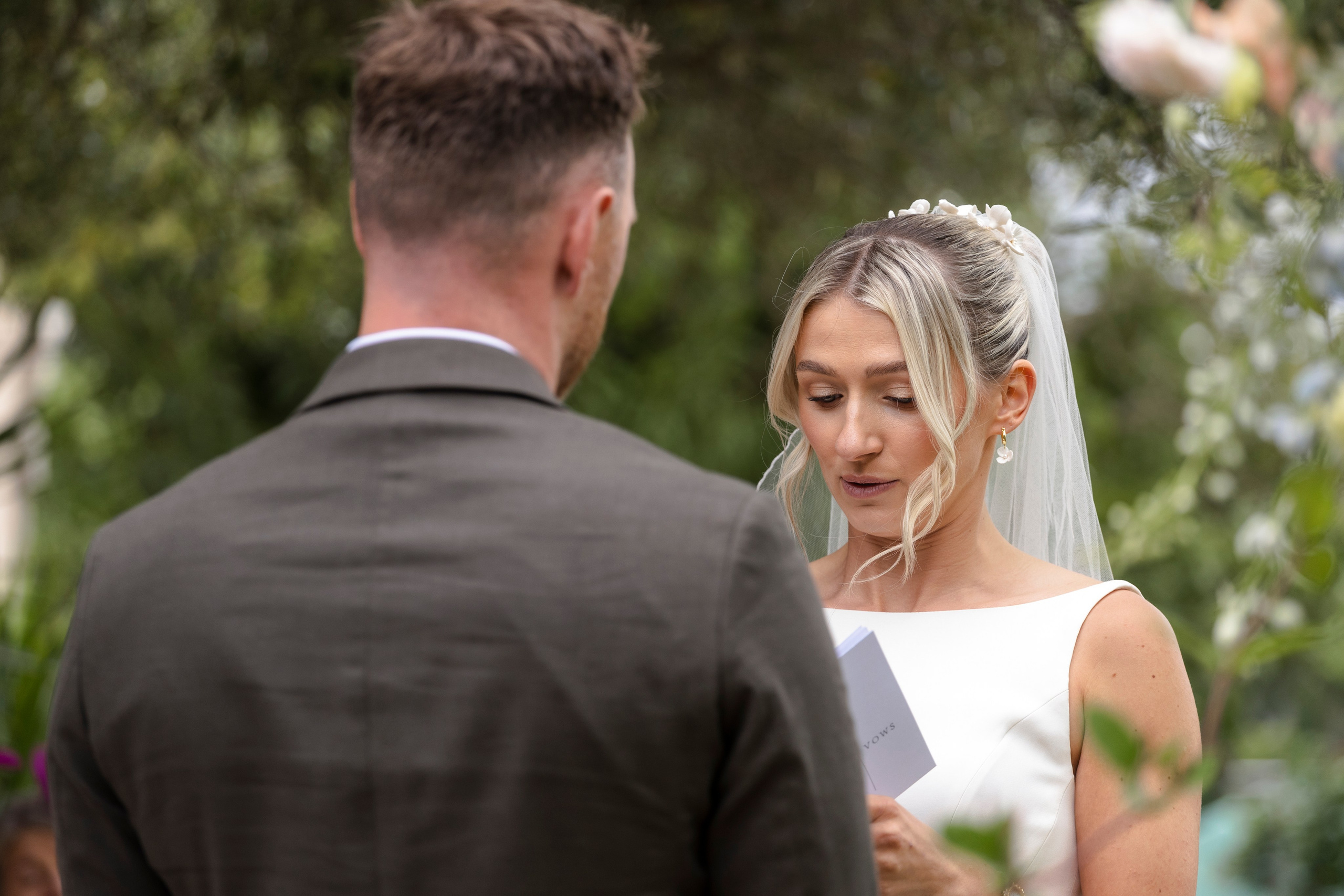 Vineyard Château Wedding in Occitanie — Puits Es Pratx. Eugénie Smirnova — Wedding & Elopement Photographer in Southwest France
