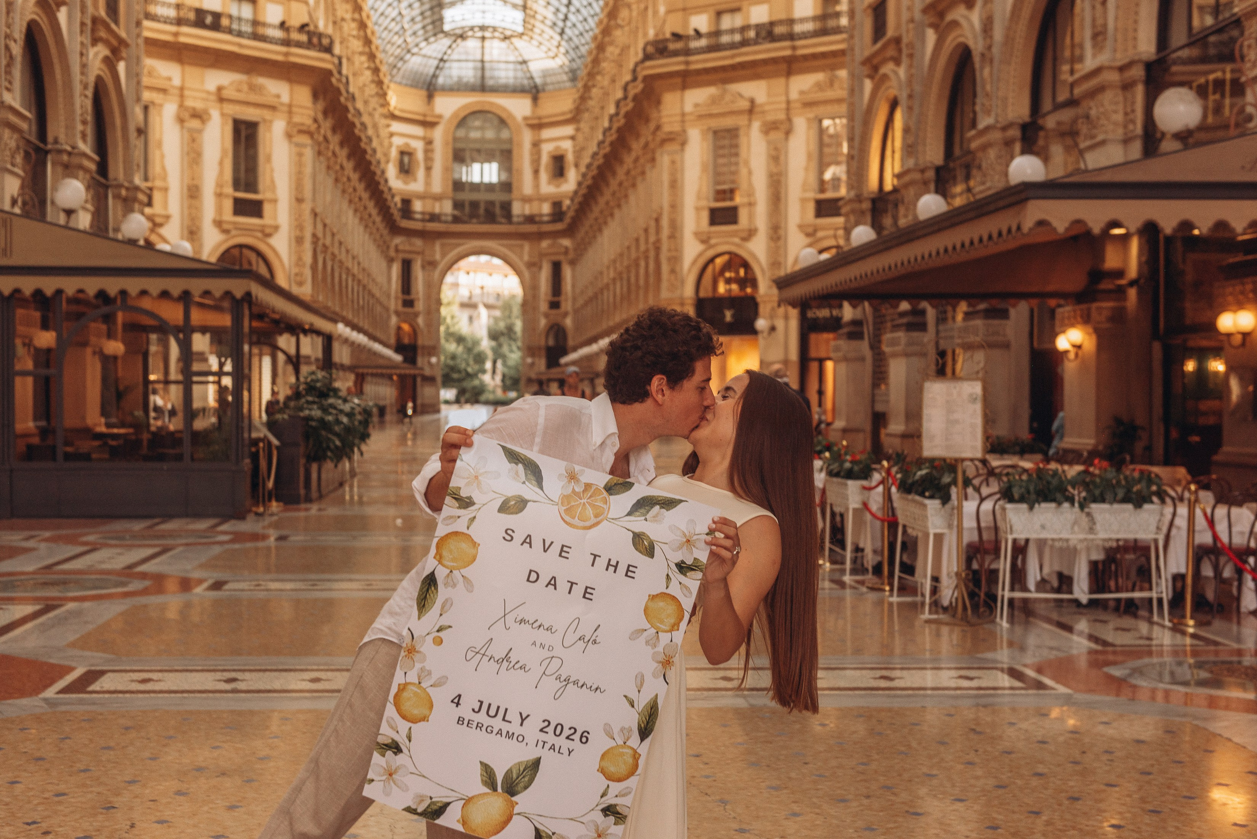 Save the date teaser — Prewedding photoshoot. AnaMilanoFoto | Couple & Wedding Photographer in Milan