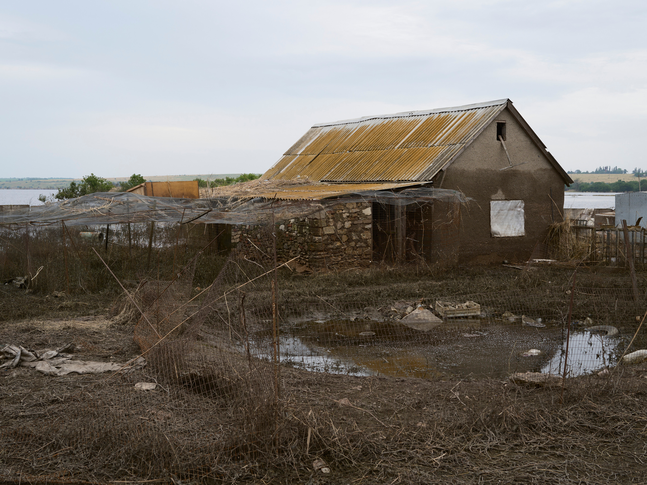 When water recedes slowly. Igor Ishchuk documentary photographer