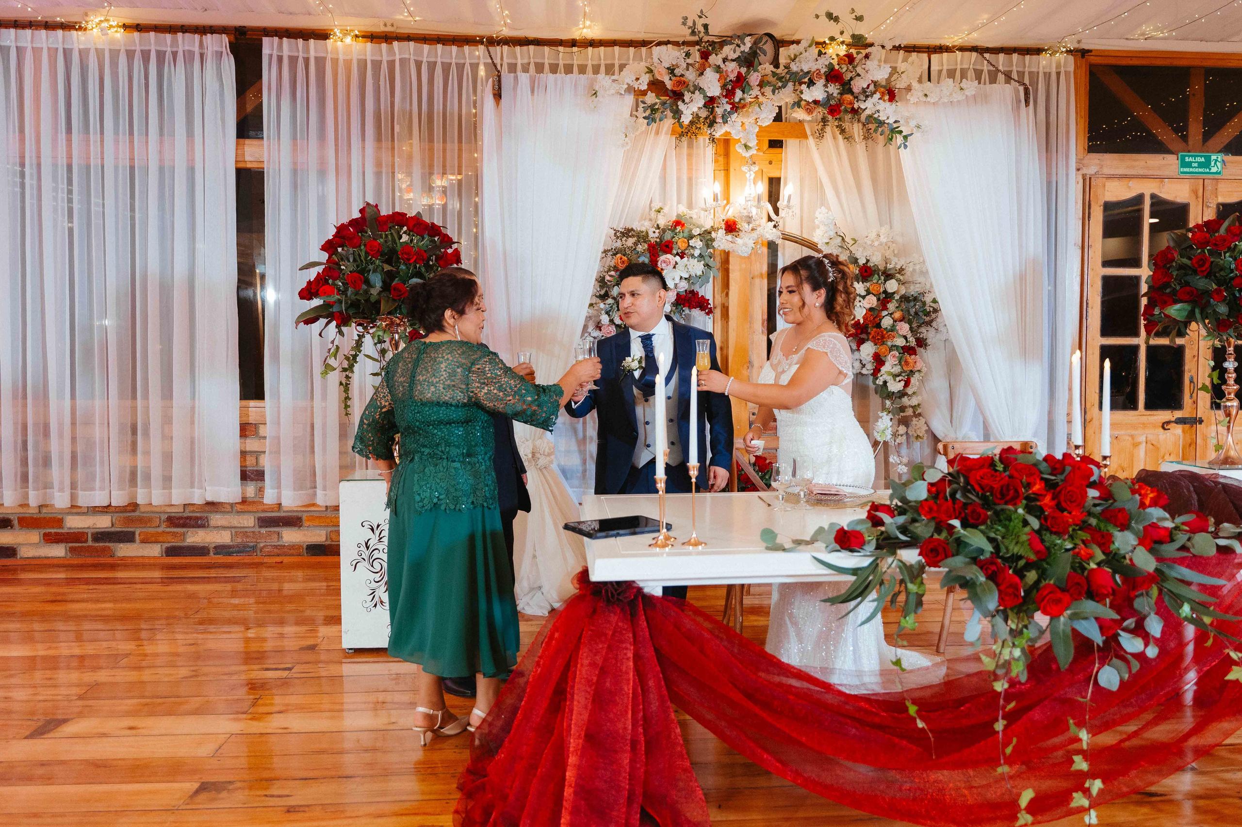 Ivan y Maria. Fotógrafo de bodas en Loja Ecuador | Piero Alvarez PH