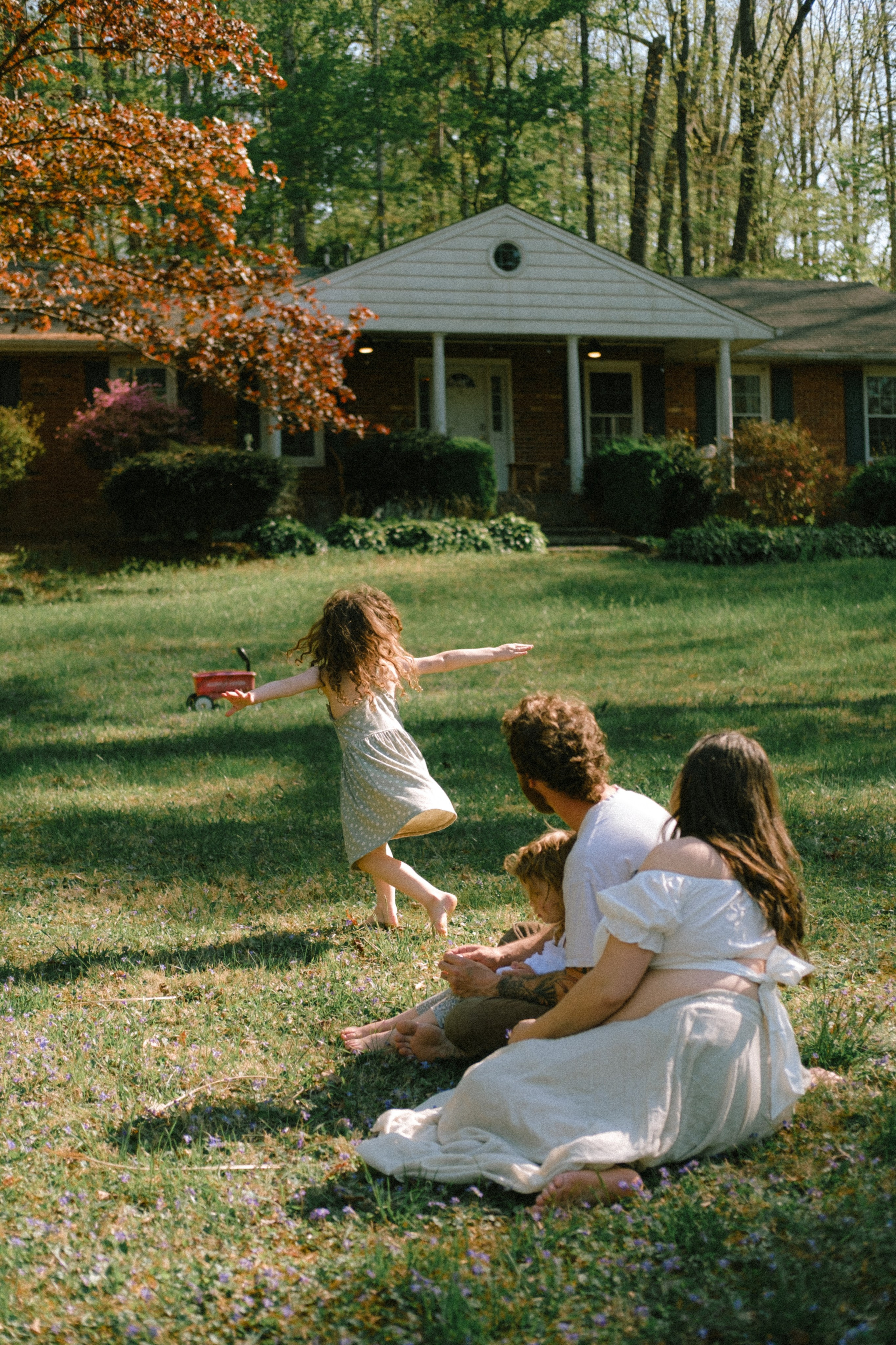 Family Photography Portfolio | Artistic & Documentary Family Sessions in Richmond, VA. Family Photographer Anna Dobrovolskaia | Richmond, VA