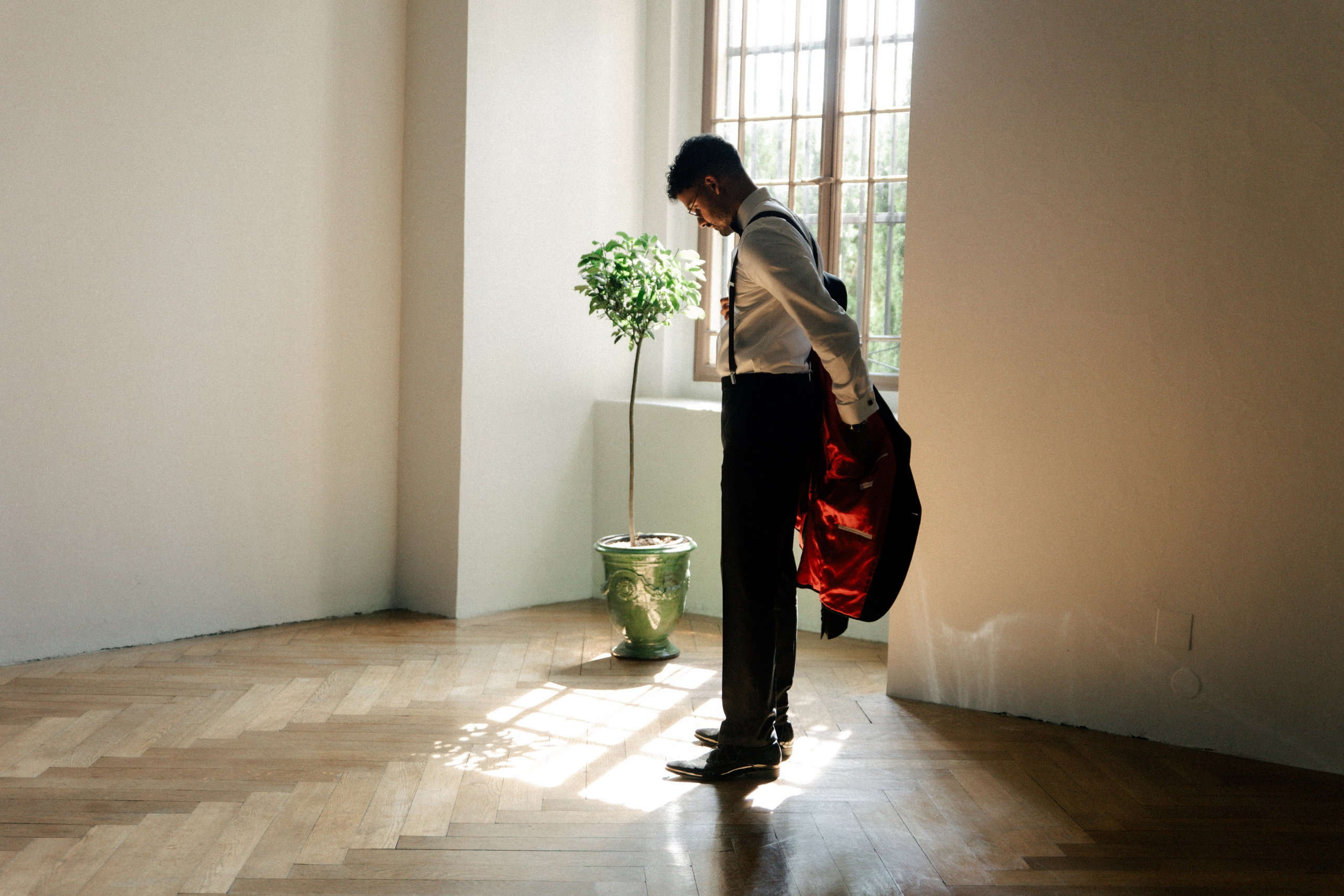 Elegant Castle Wedding in Austria | Alwin & Ruth’s Fairytale Celebration. Wedding photographer and videographer based in Timisoara, Romania