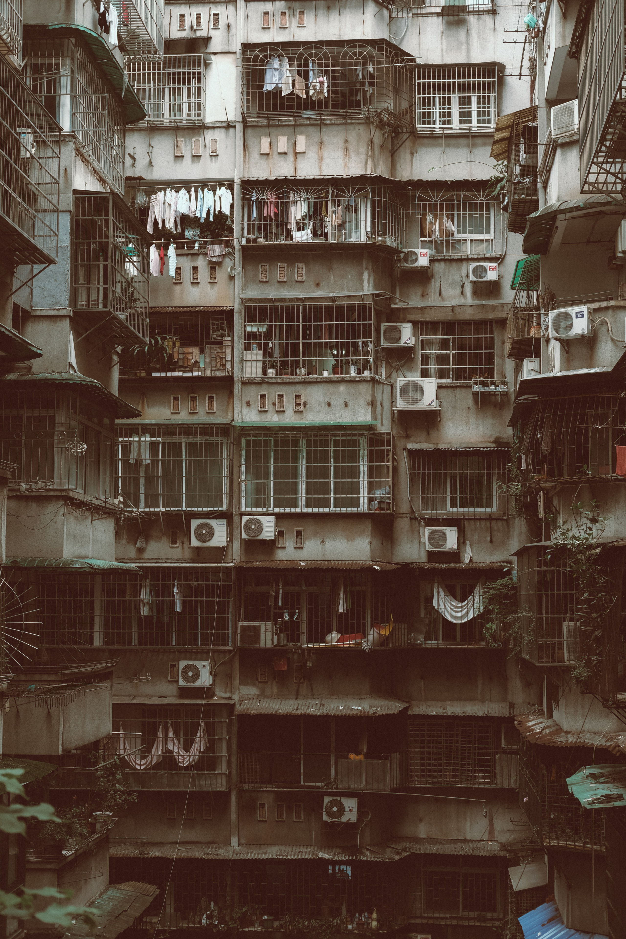 Caged in Concrete | Guangzhou City, China 广州