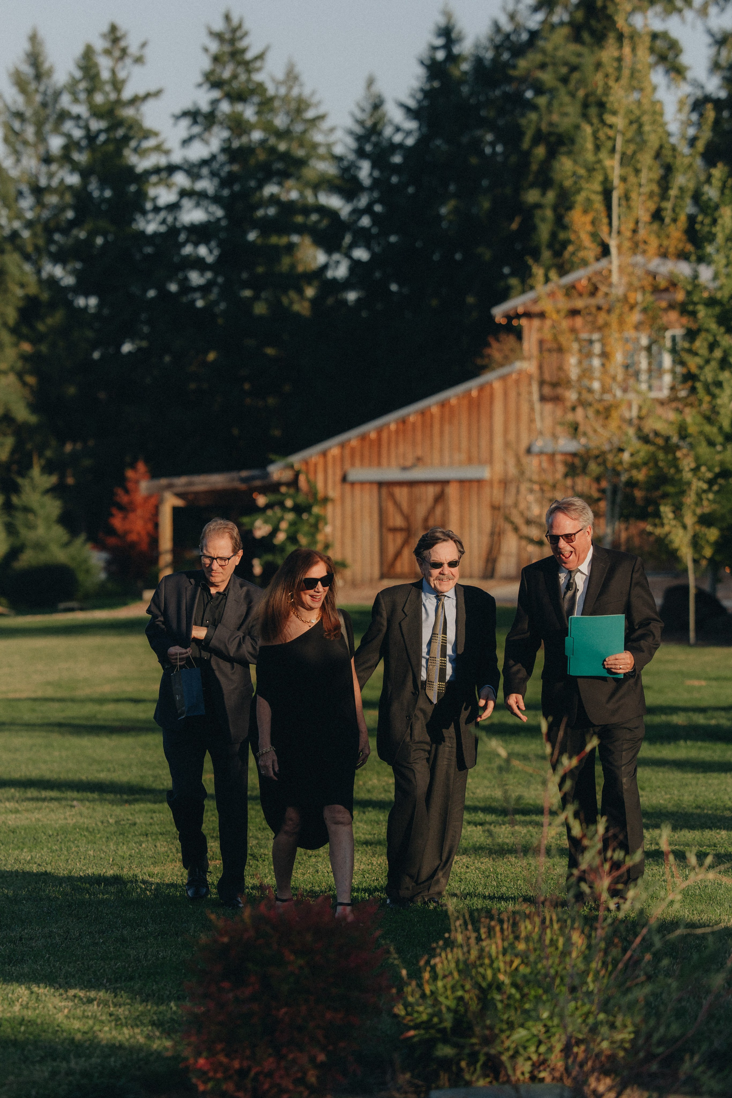 Wedding Photography at Portland Oregon | Jessie & Isaac's Session by Georgy Shishkin | Capturing Moments in Portland, Seattle, Bend & Oregon. Capturing Love in the Heart of the Pacific Northwes