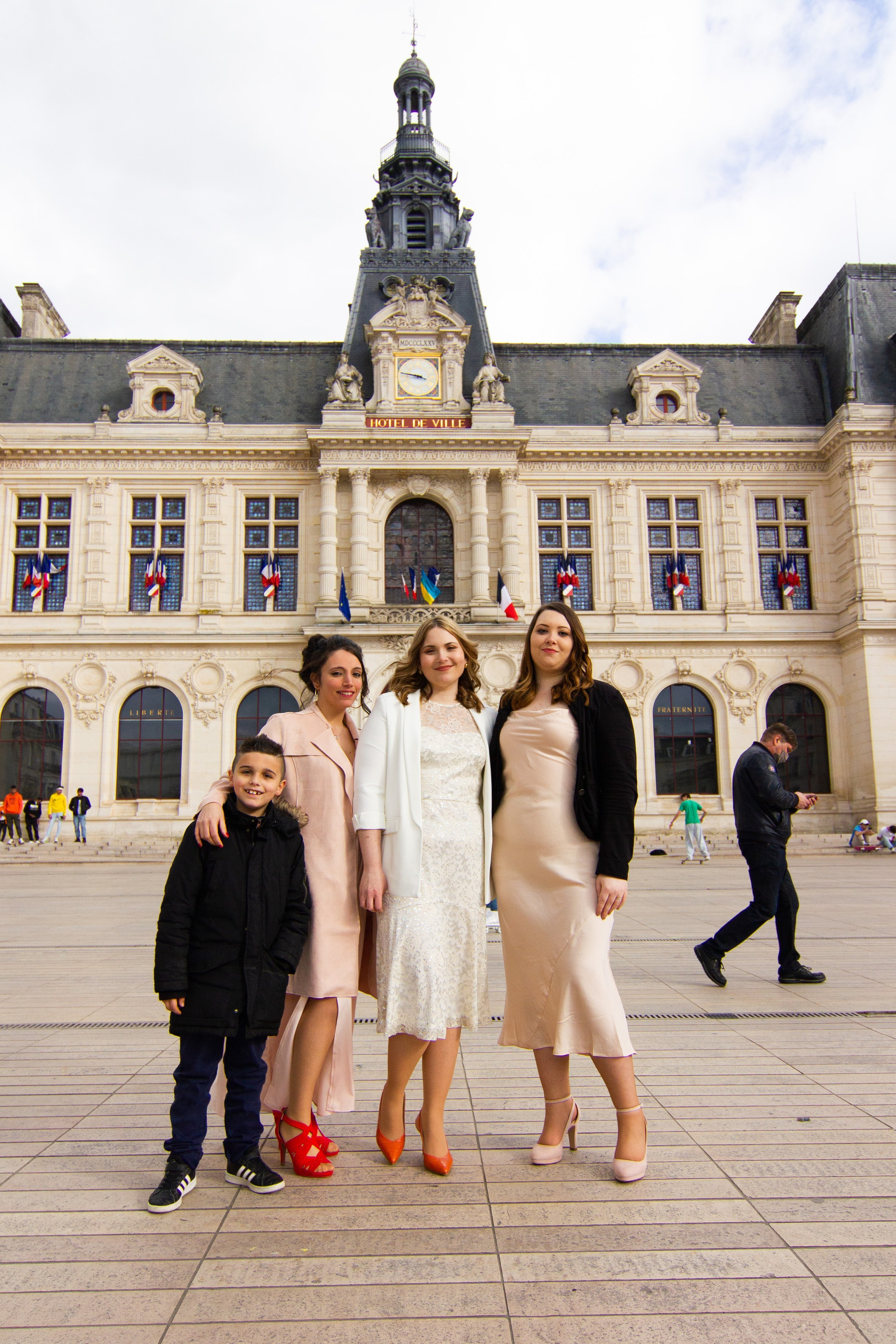 Mariage intimiste de Lorelei et Jeremy. Studio photo « Partage ton bonheur » – Photographe famille près de Châtellerault, Poitiers et Tours