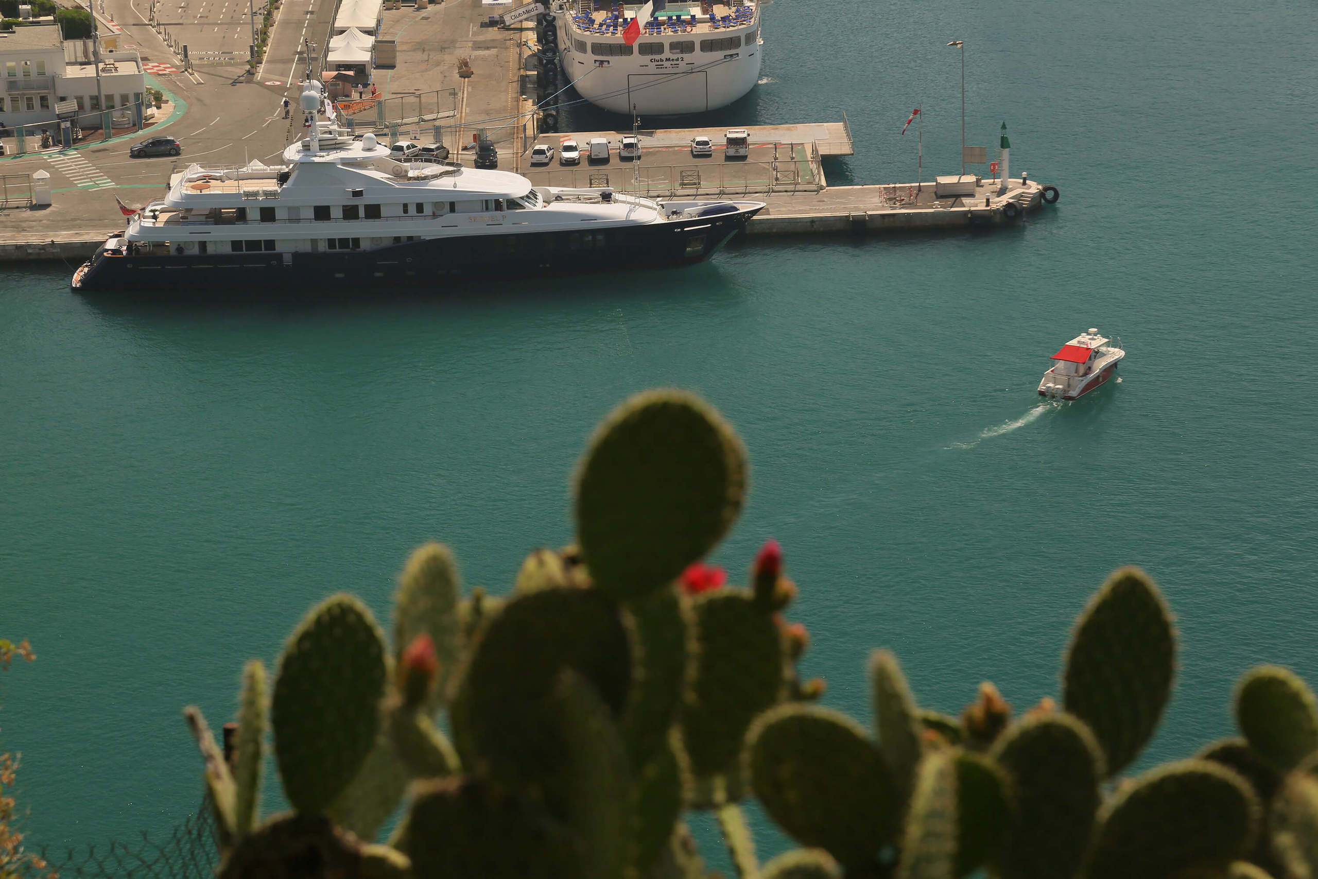 France photo. Nice photo. Wedding and family photographer in Cork, Ireland. Tigran