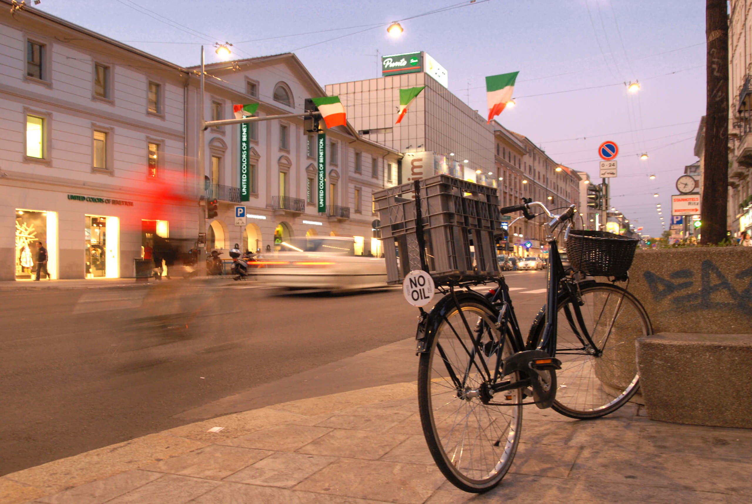 Italy photo, Milan photo, Florence photo, Venice photo, Rome photo. Wedding and family photographer in Cork, Ireland. Tigran