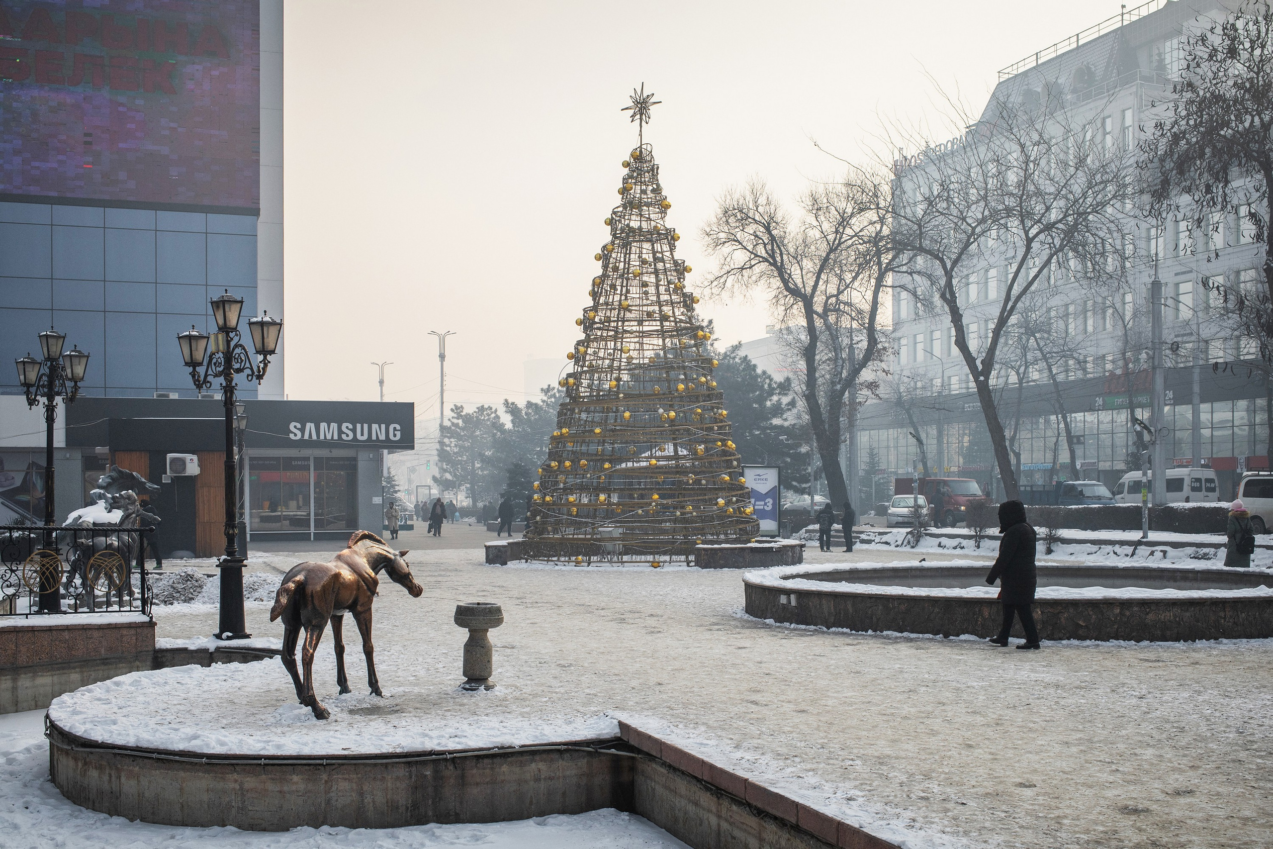 5000 Km. Ilia Denbrov photography