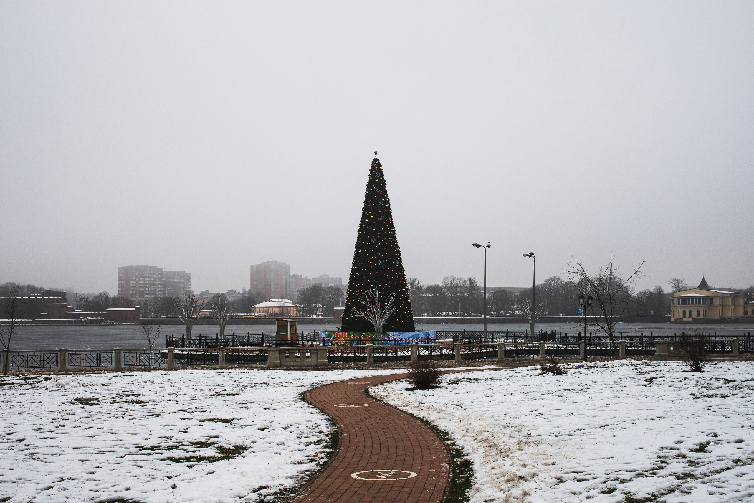 5000 Km. Ilia Denbrov photography