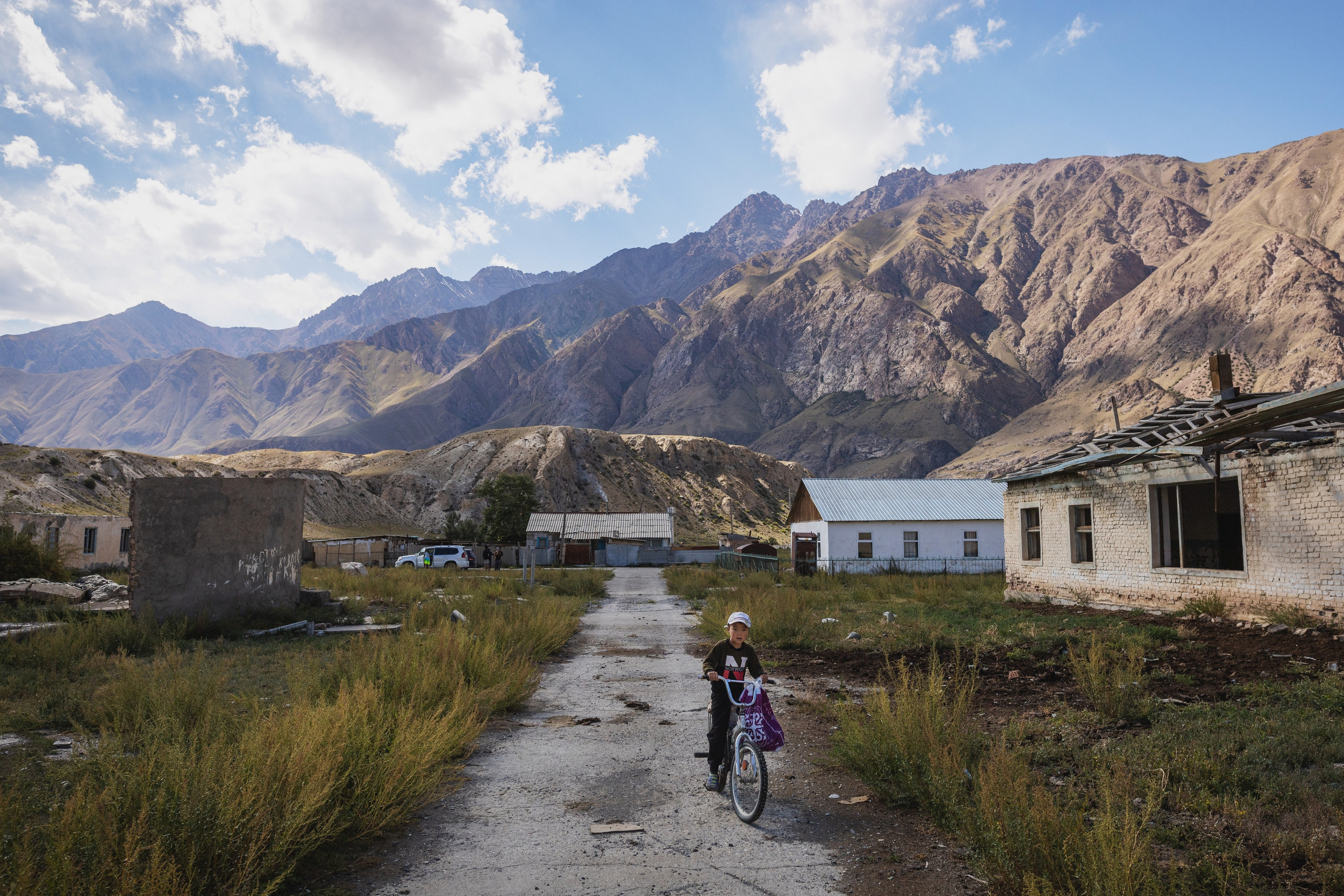 Enilchek. Ilia Denbrov photography