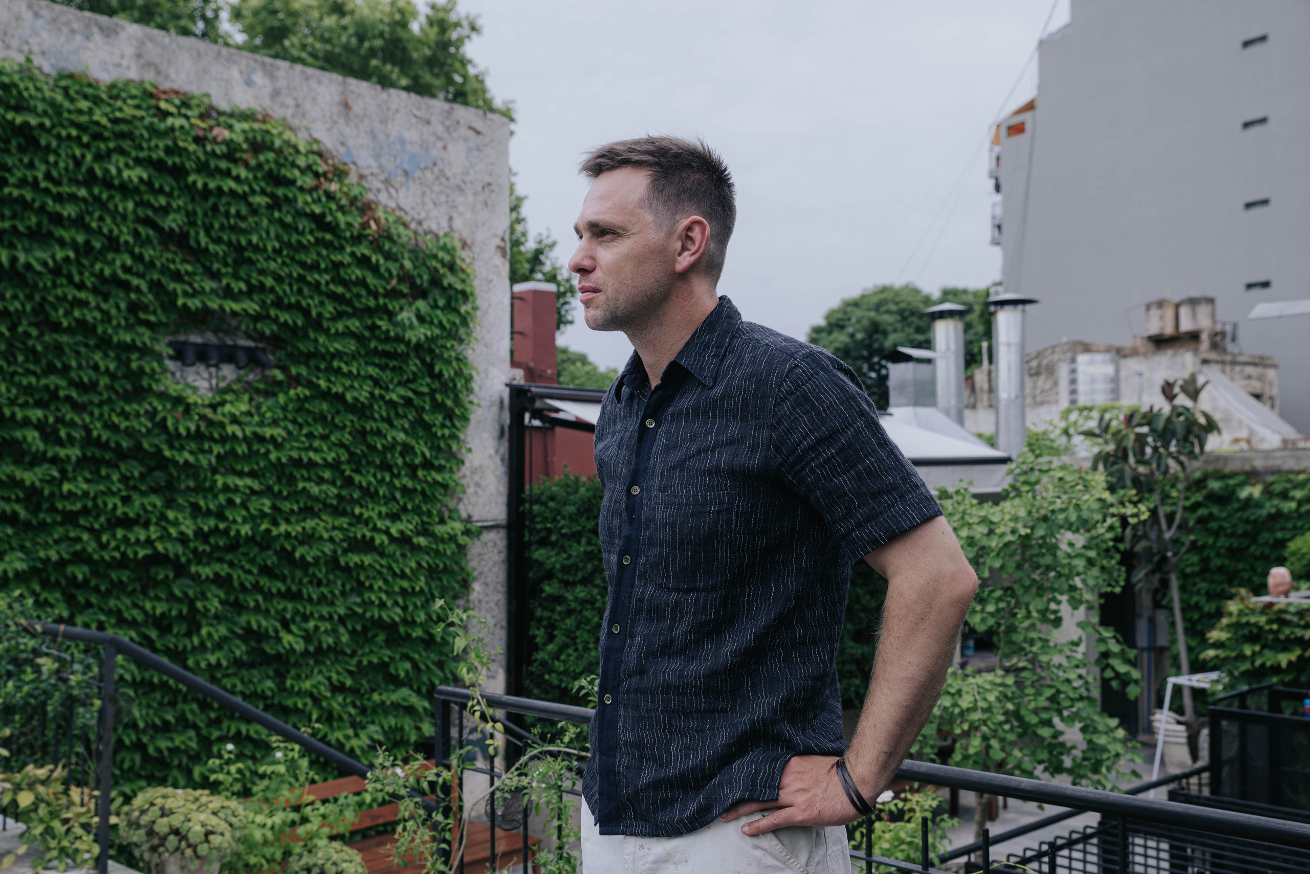 Docdocdoc. Visiting a Friend. Photographer @elmirkami in the city of Buenos Aires