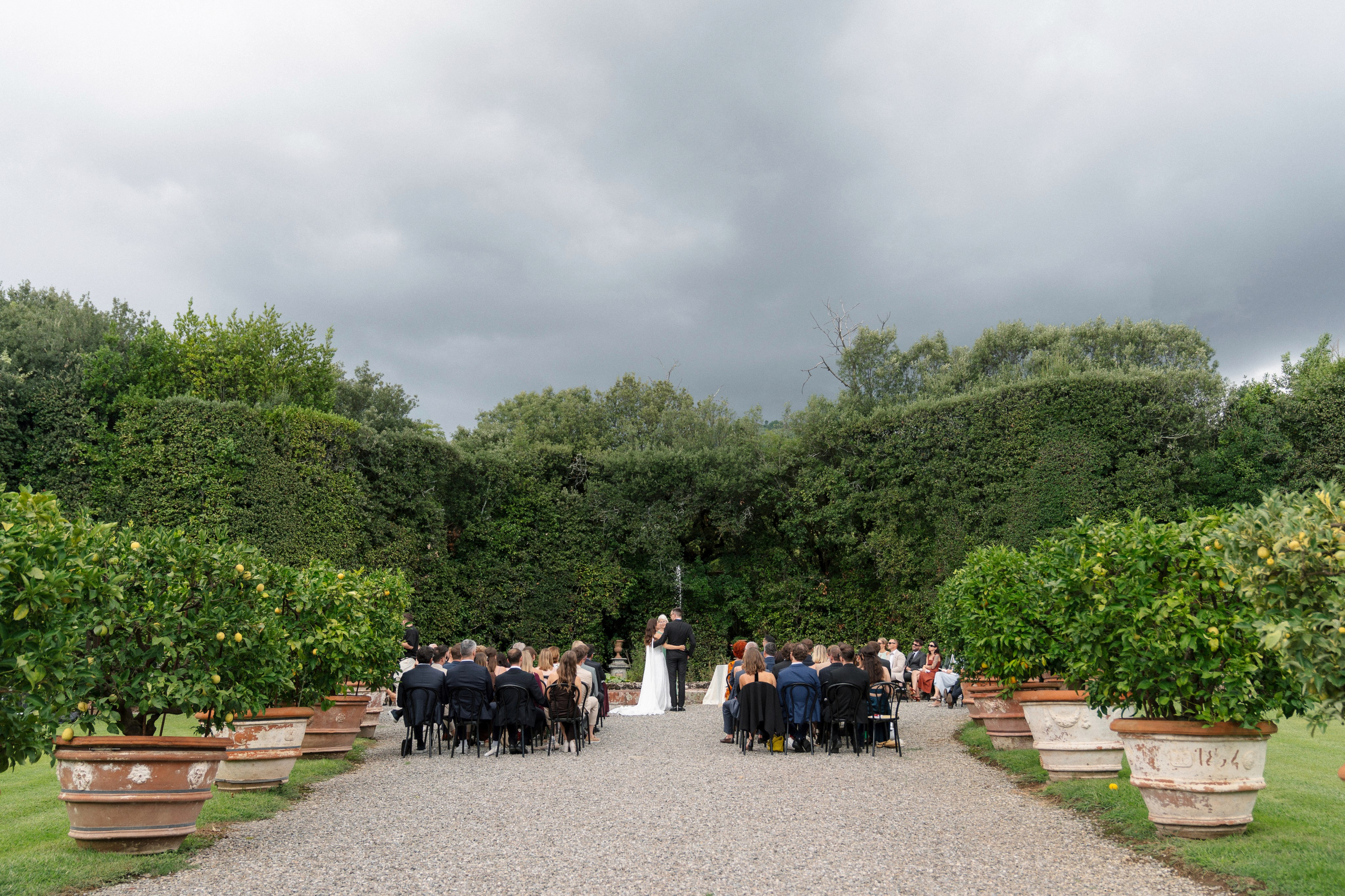 Alissa & Jakob · Villa Grabau, Tuscany. Raw Studio: Capturing Elegant weddings accross Europe