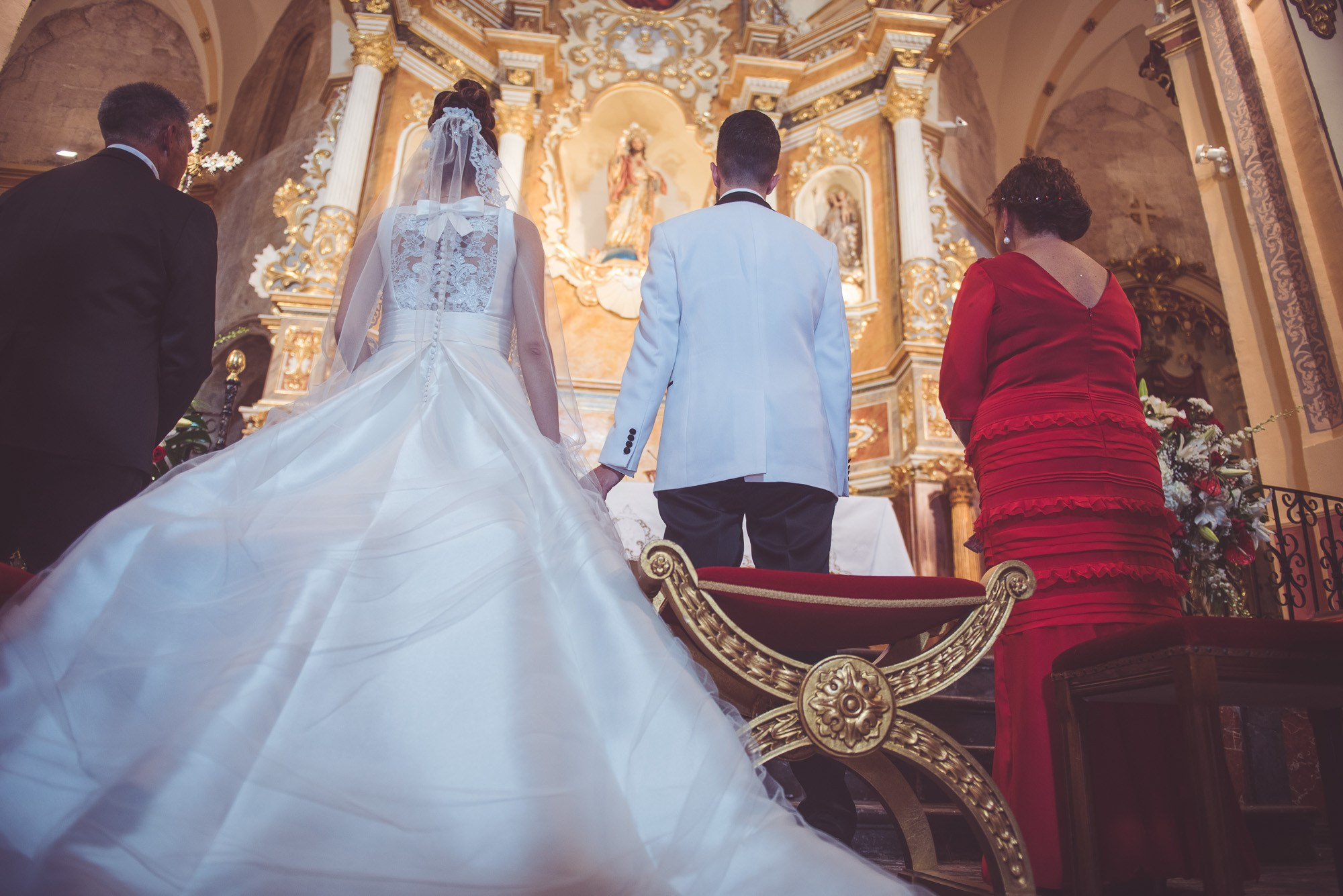 Boda de Héctor y Sheila · Templo del Salvador, Requena · Javier Poveda