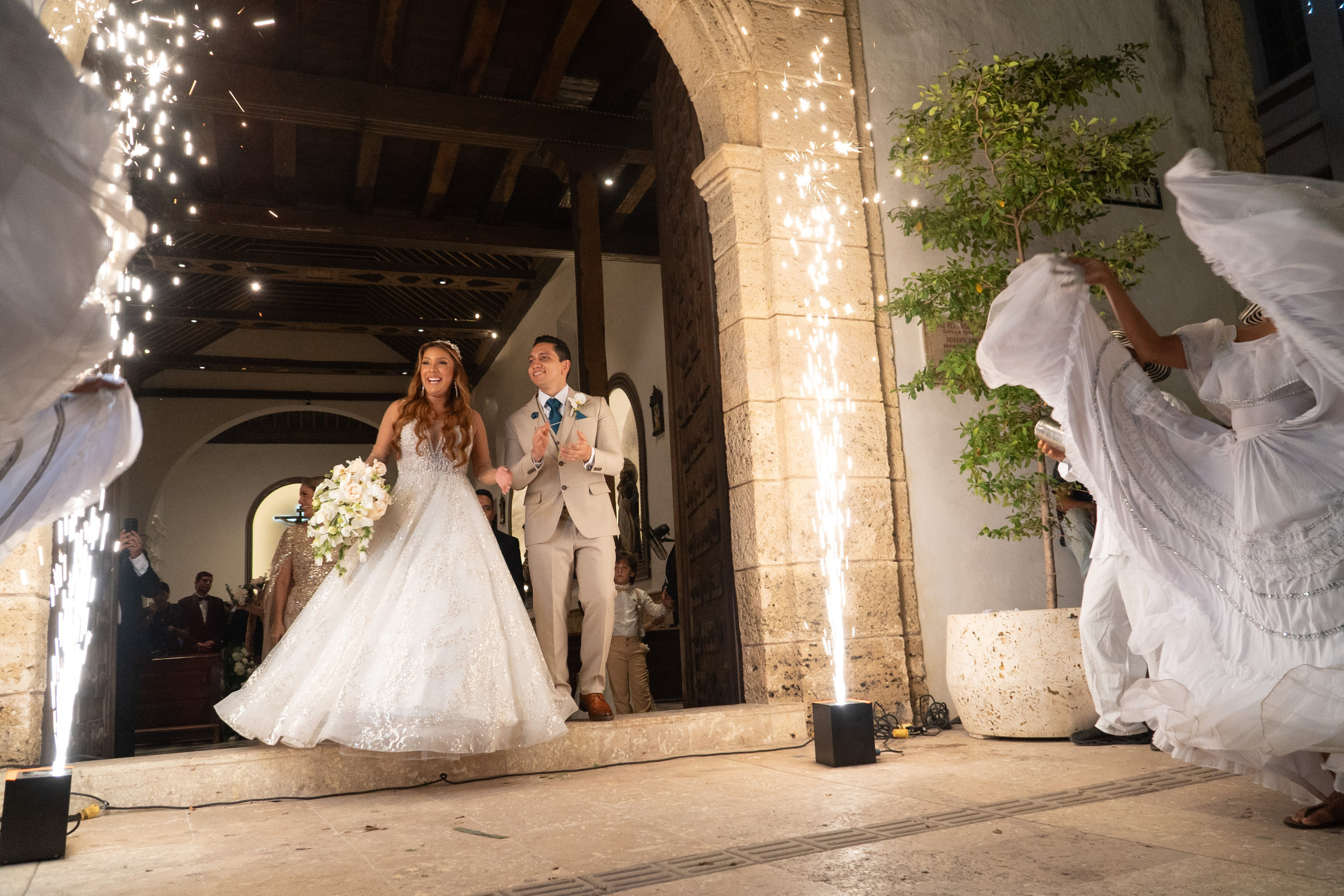 Film and photography for weddings and brands in Barcelona