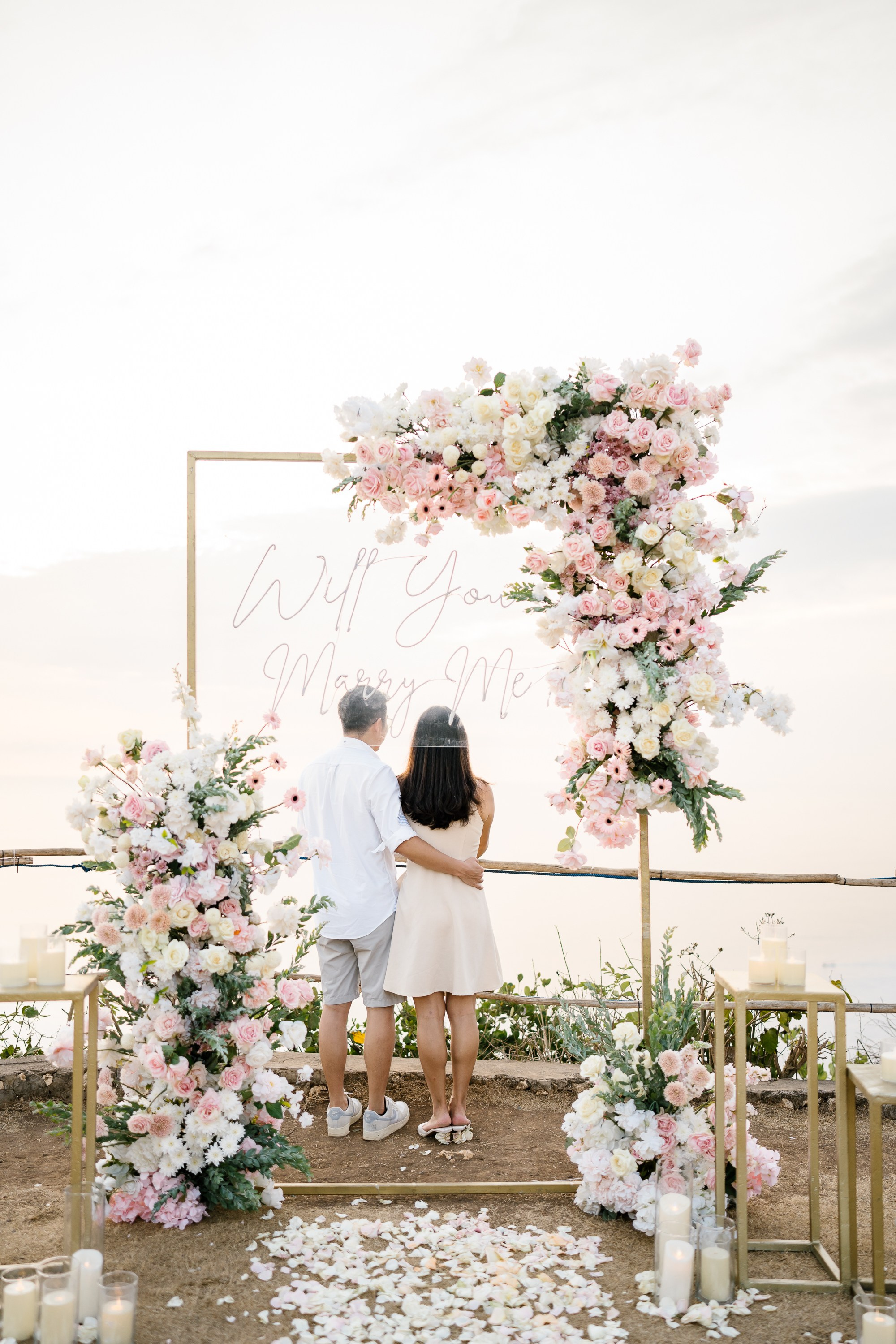 SECRET MARRIAGE PROPOSAL. Female Photographer in Bali