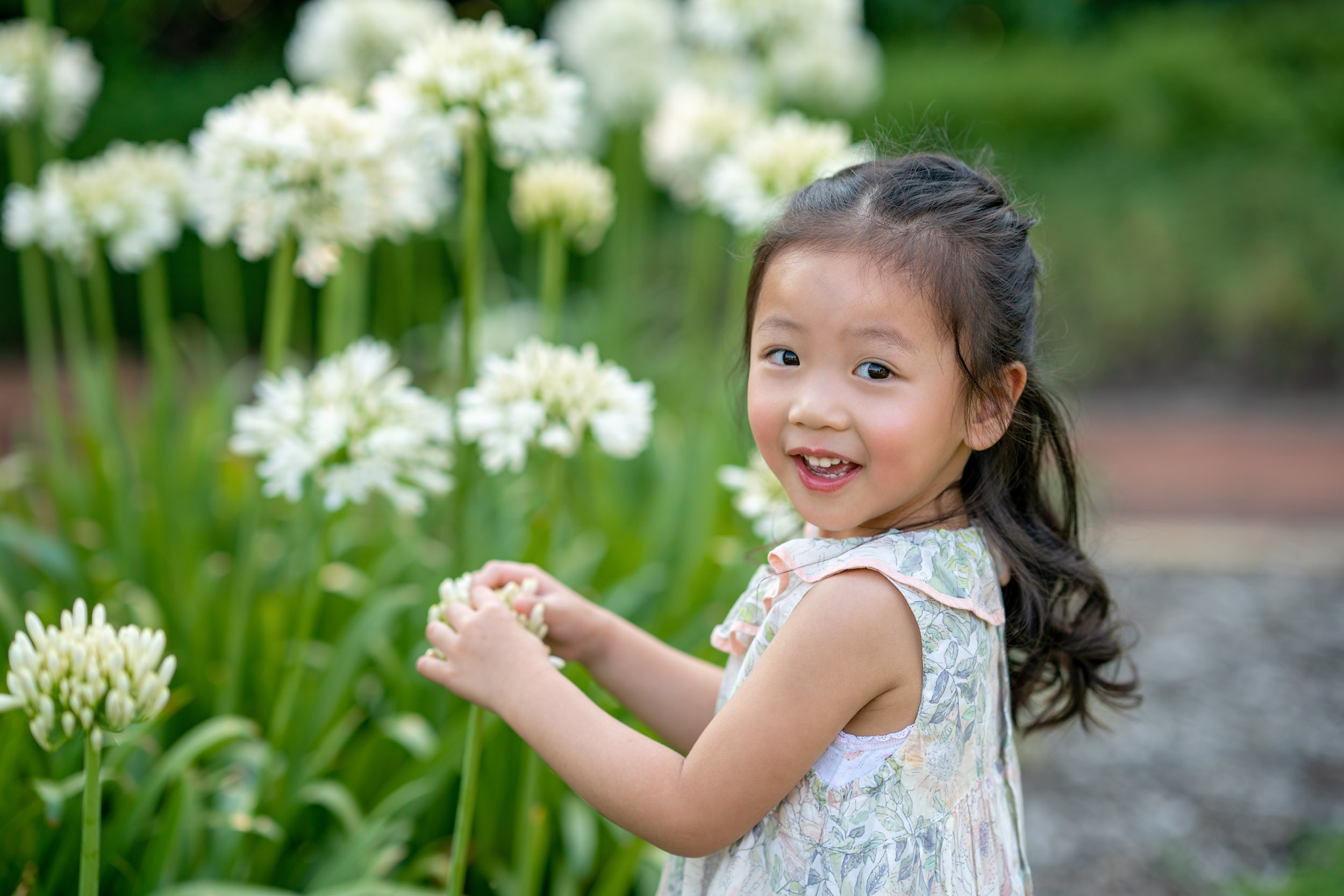 Capturing the Spirit of Childhood: A Sunny Family Photoshoot in Sydney