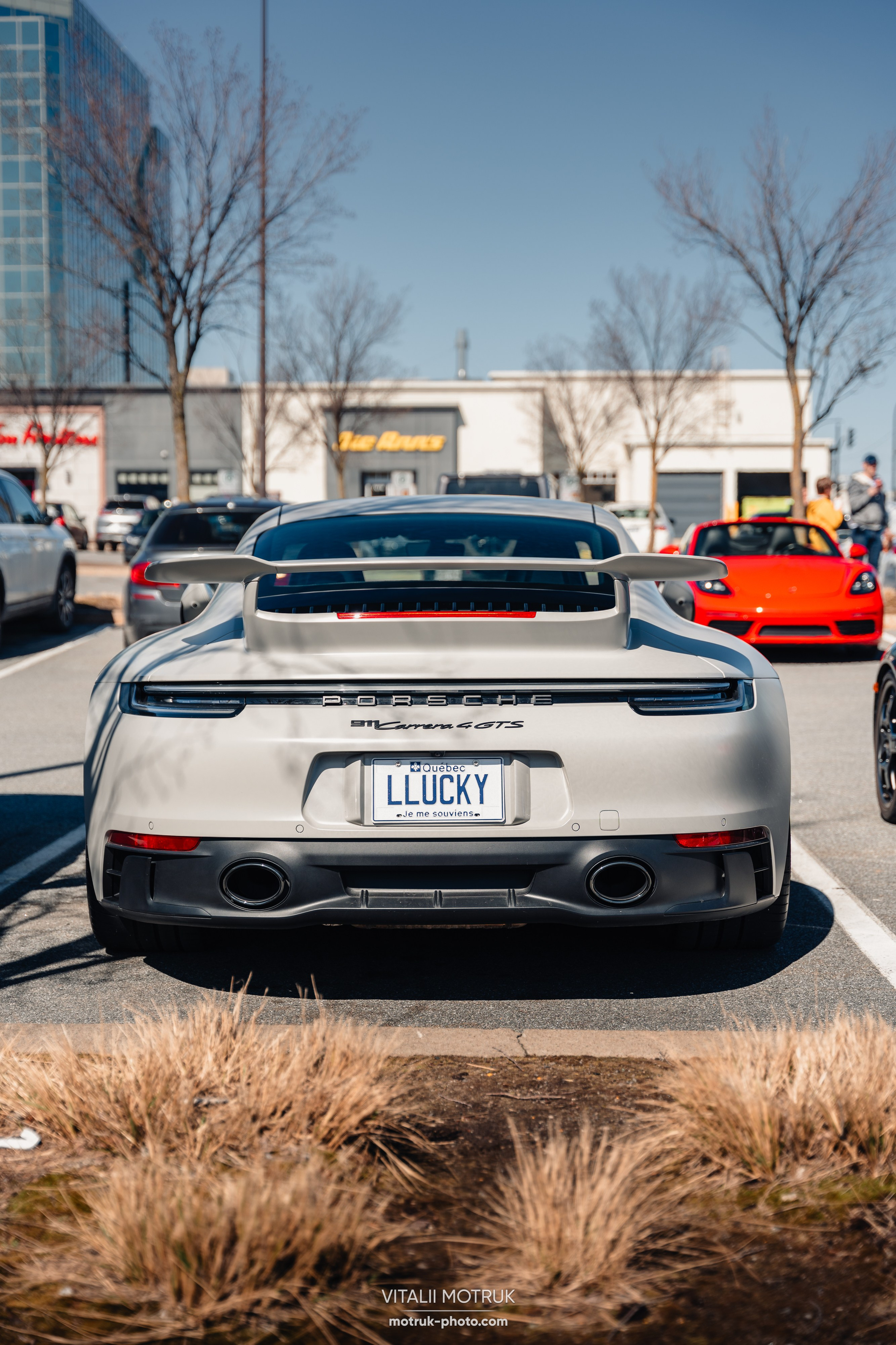 Porsche meet Montreal. Photographer in Paris — Vitalii Motruk